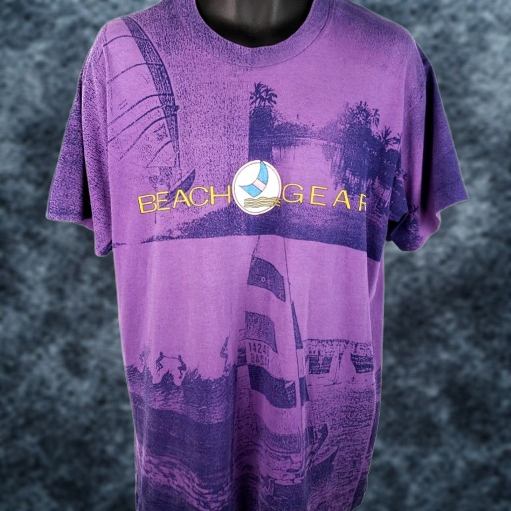 Vintage VINTAGE Beach Gear Surfer T Shirt Mens Size Large Purple 80s All Over Print Size US L / EU 52-54 / 3 - 1 Thumbnail