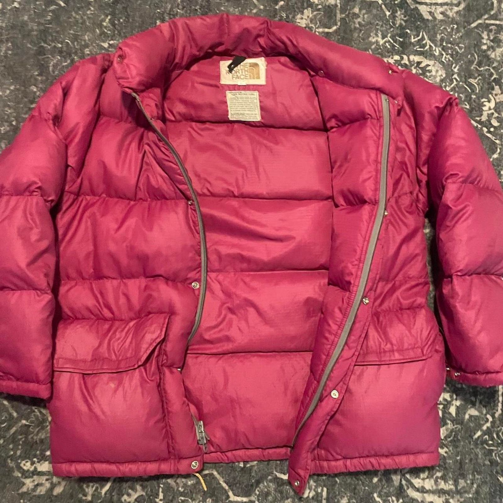 The North Face Vintage 80s Brown Label - Magenta Purple North Face Puffer Size US L / EU 52-54 / 3 - 5 Thumbnail
