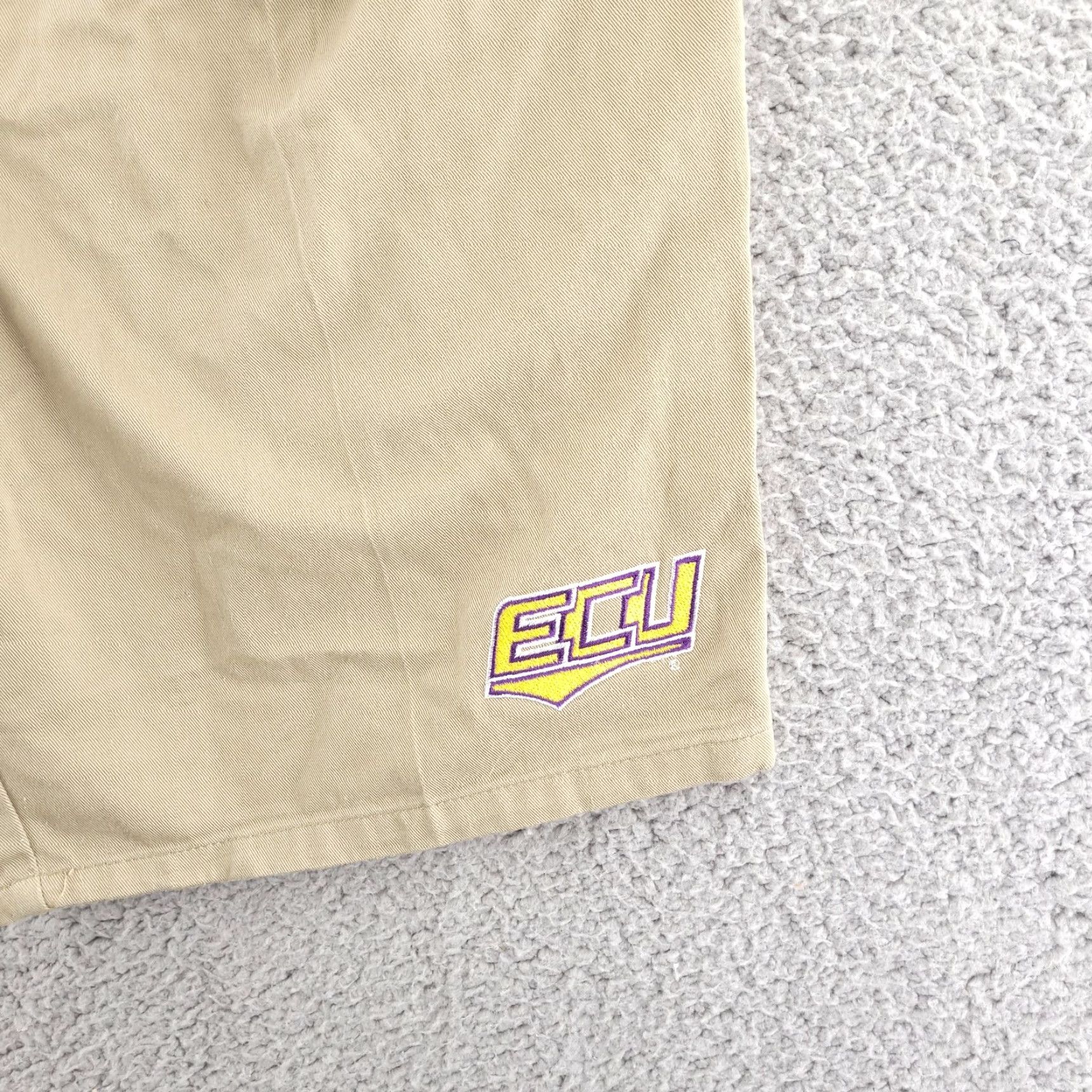 Vintage Boa ECU Shorts Mens 31 Chino Beige Tan East Carolina University Size US 31 - 2 Thumbnail