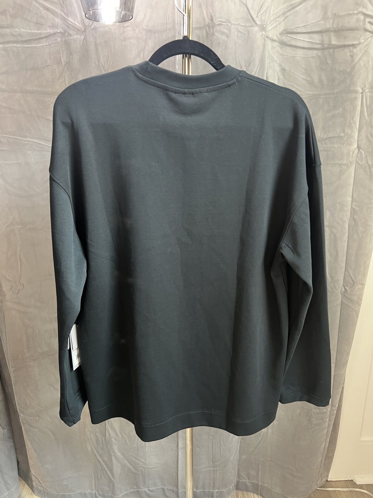 Other Amongst Others X Black Pullover Size US M / EU 48-50 / 2 - 4 Thumbnail