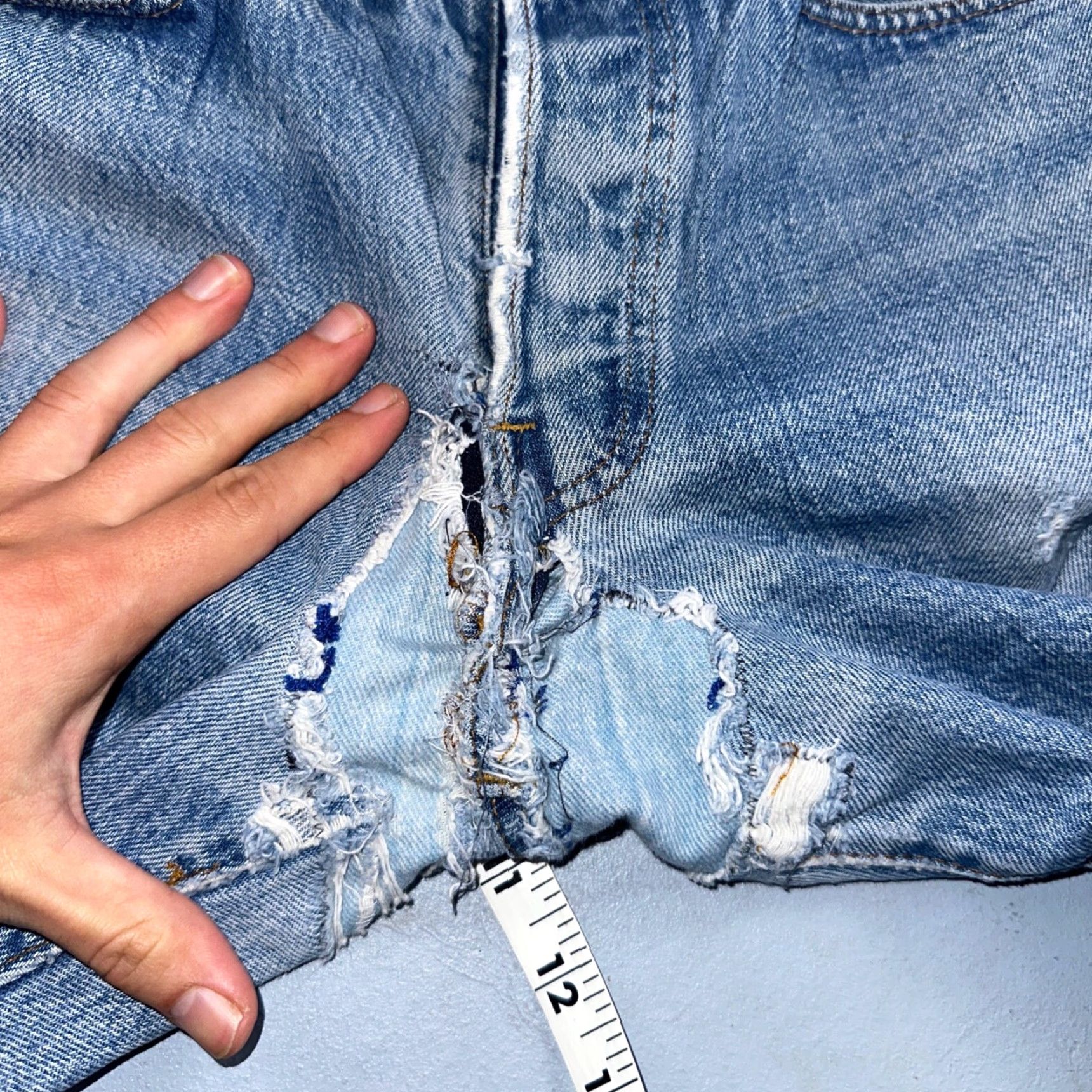 Levi's Levi's 501 XX Jeans Vintage 80s Redline Selvedge USA Light Wash 32x33 28x28 Mens Regular Denim Cotton Blue Button Fly Straight Distressed N/A Size US 32 / EU 48 - 6 Thumbnail
