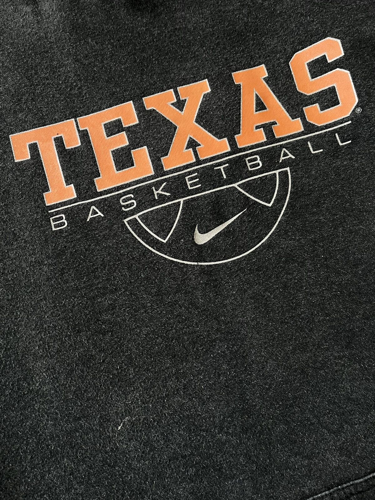 Nike × Vintage Vintage 90’s Nike Team Texas Basketball Baggy Hoodie Size US XXL / EU 58 / 5 - 9 Thumbnail