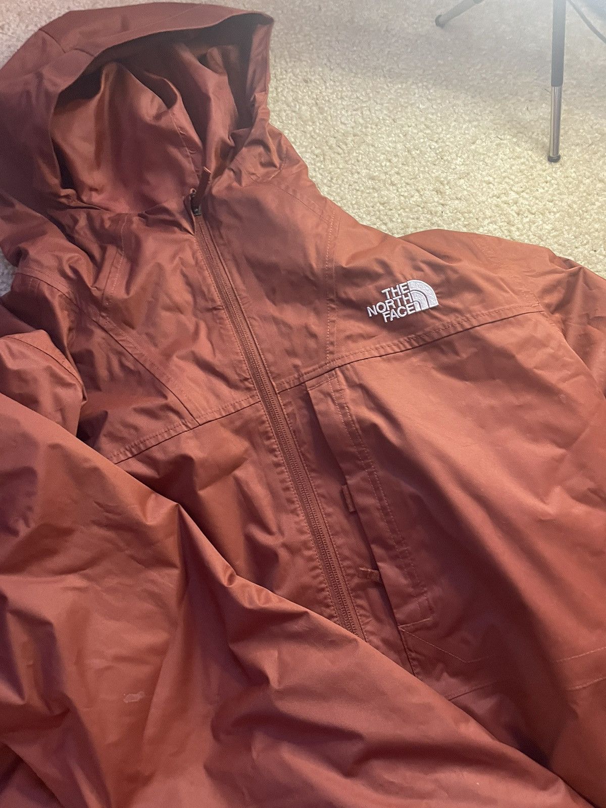 image of The North Face Burgundy XL Jacket, Men's