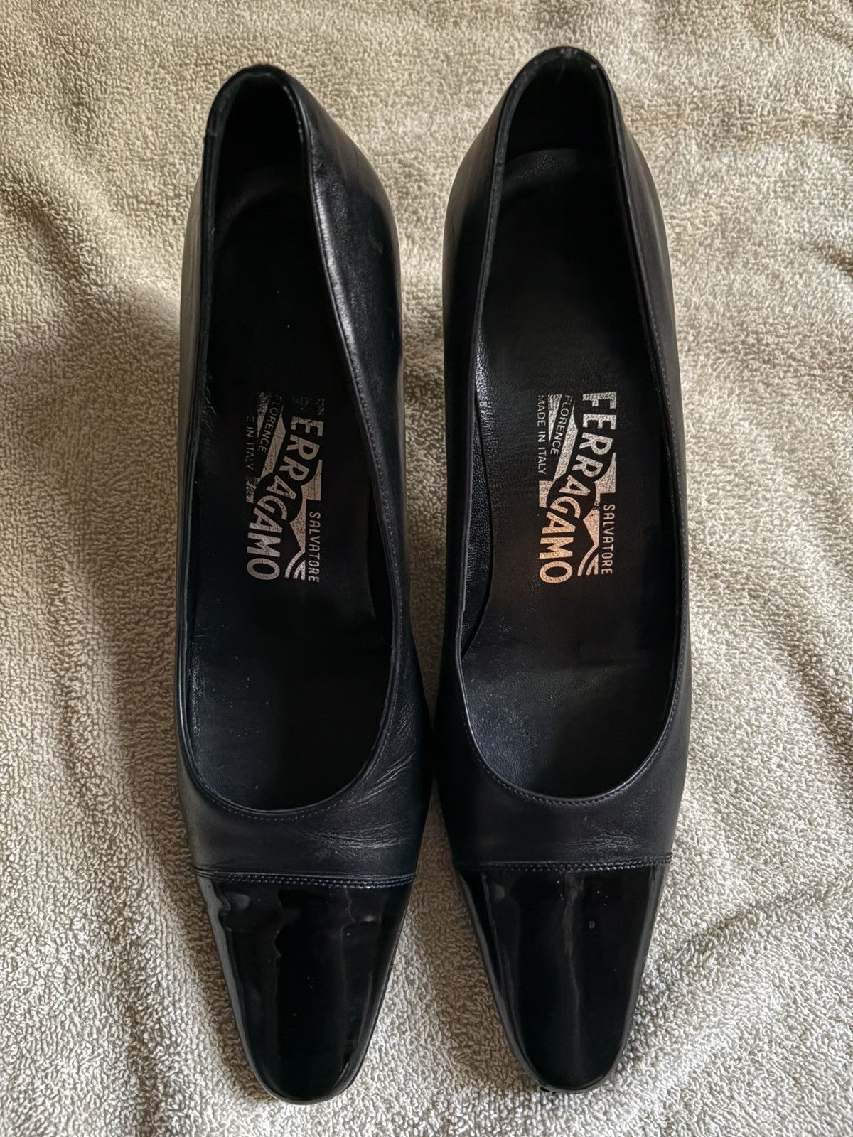 Salvatore Ferragamo 90s black leather heels with patent leather toe cap Size US 4.5 / IT 34.5 - 3 Thumbnail