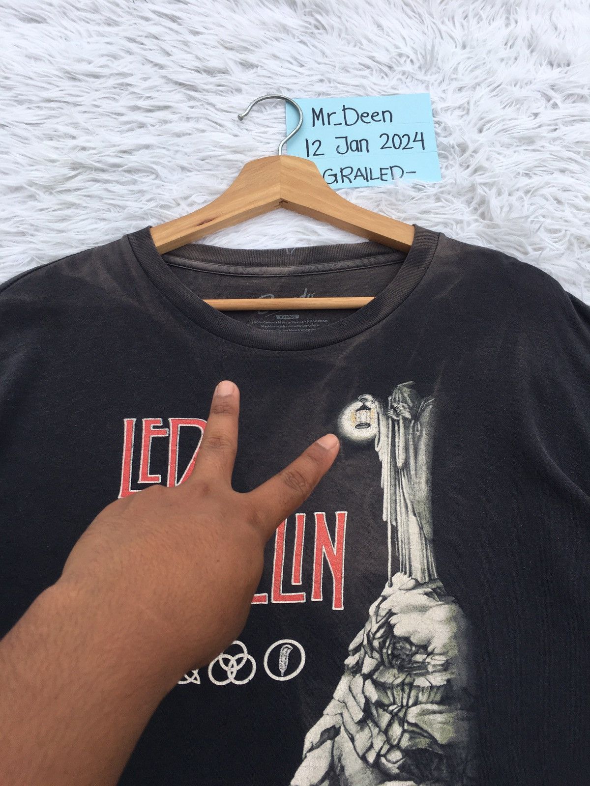 Band Tees Rare Vintage Led Zeppelin Tshirt Size US XL / EU 56 / 4 - 12 Thumbnail