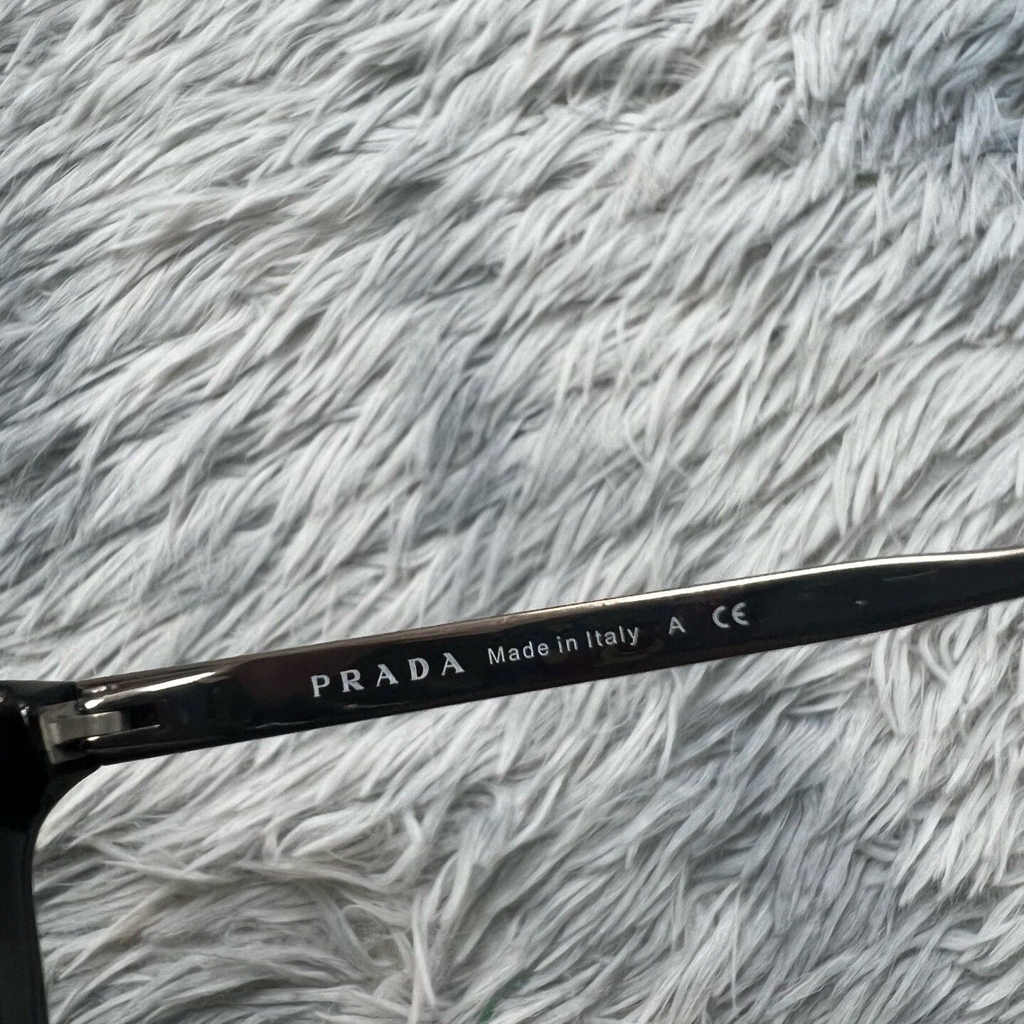 Prada Prada Sunglasses Size ONE SIZE - 4 Thumbnail