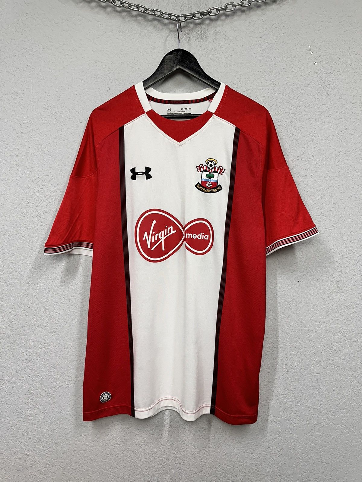 Under Armour Under Armour SOUTHAMPTON 2017/2018 Soccer Jersey Austin #10 Size US XL / EU 56 / 4 - 1 Thumbnail