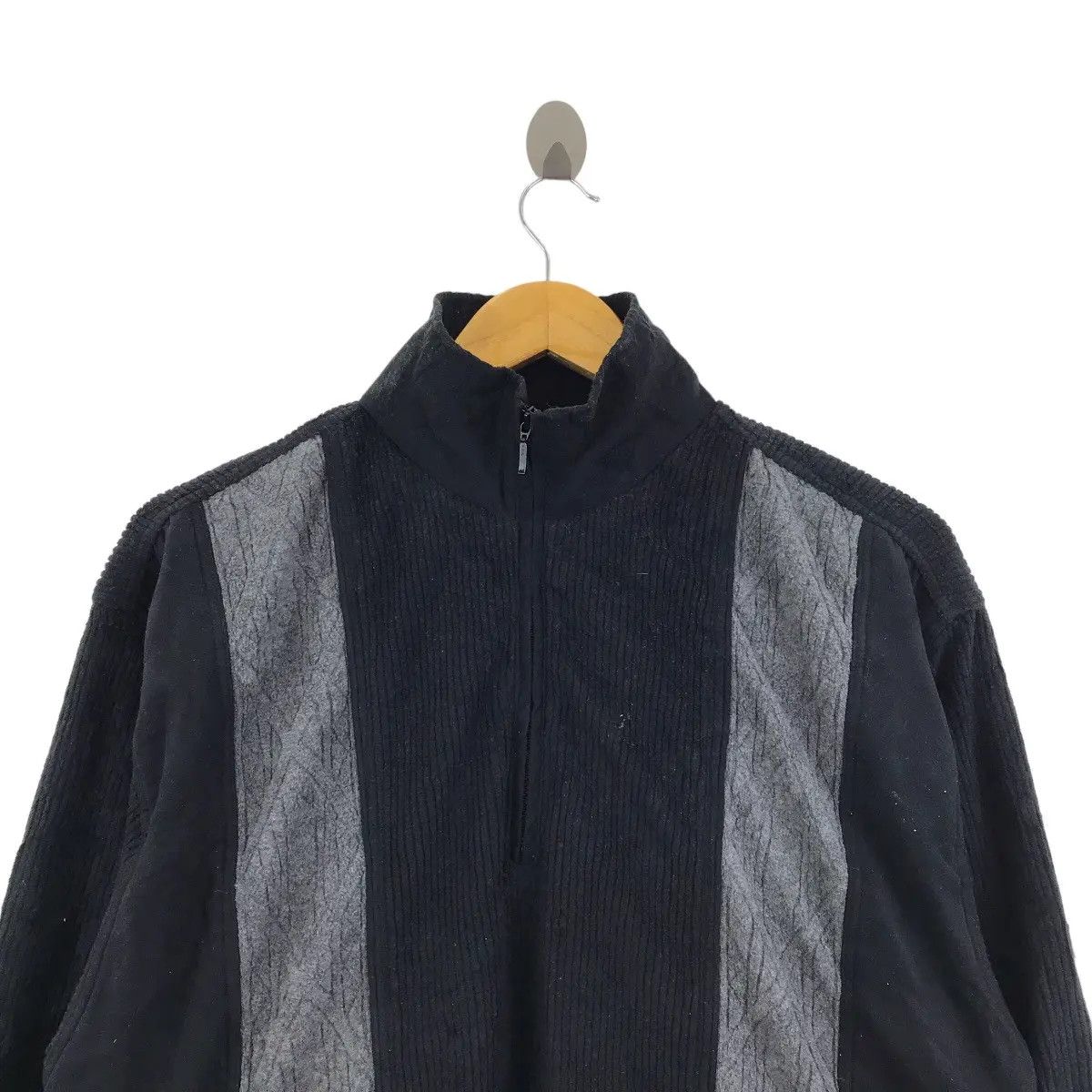 Vintage Vintage PIAZZA VALENTINO ITALY Striped Fleece Jacket Size US M / EU 48-50 / 2 - 3 Thumbnail