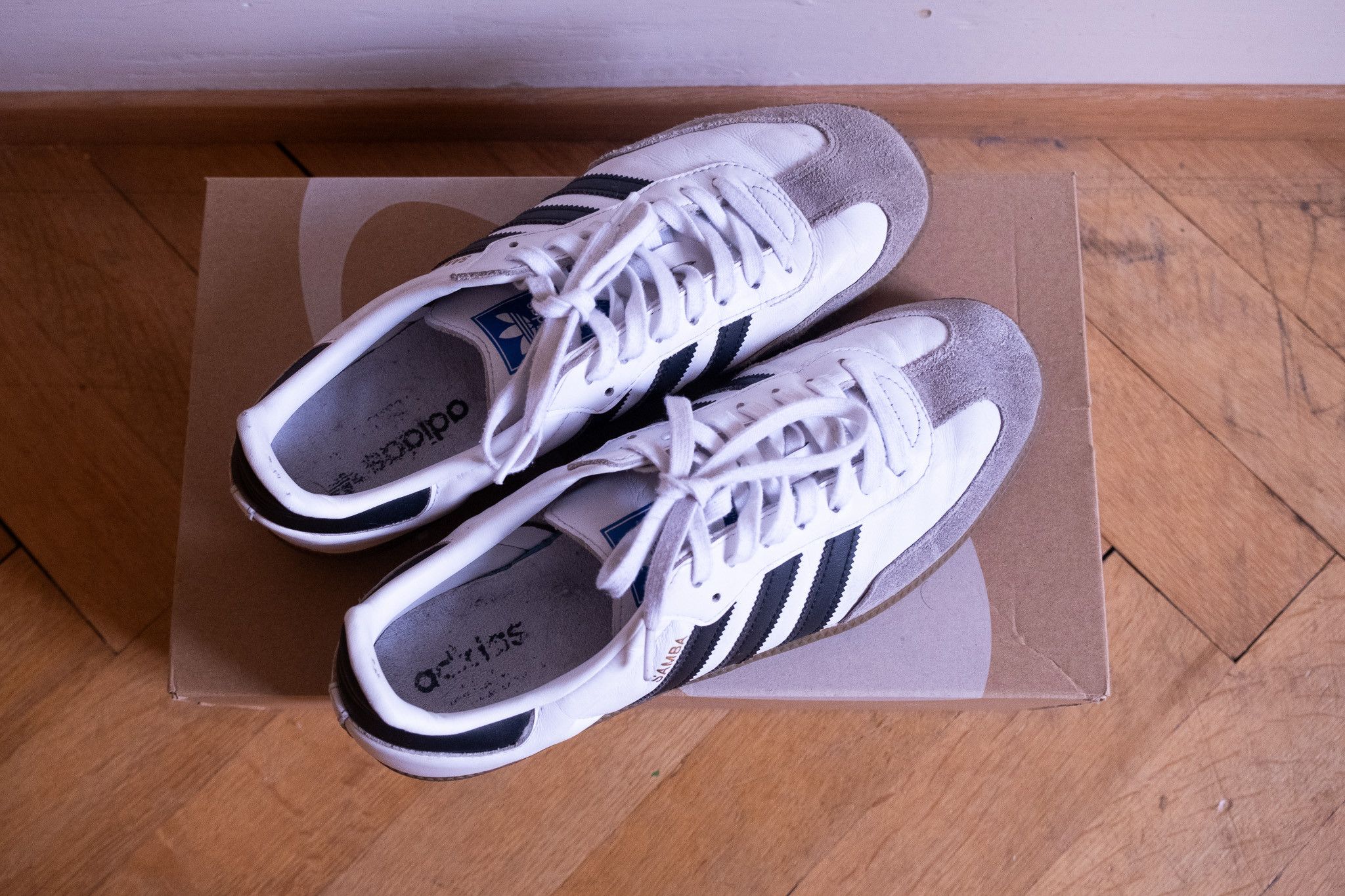 Adidas Adidas Samba Size US 11.5 / EU 44-45 - 4 Thumbnail