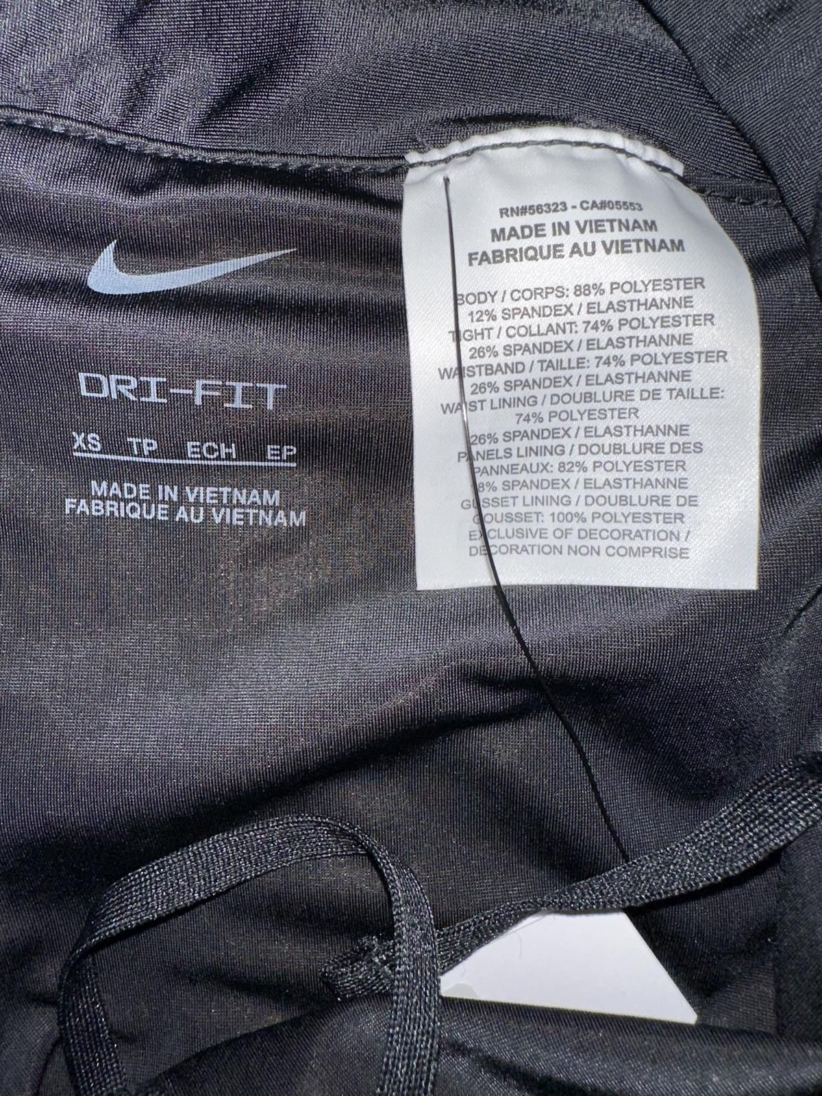 Nike Nike Dri-FIT Swift Women's Mid-Rise 8cm 2-in-1 Running Shorts with Pockets Size 26" / US 2 / IT 38 - 4 Thumbnail