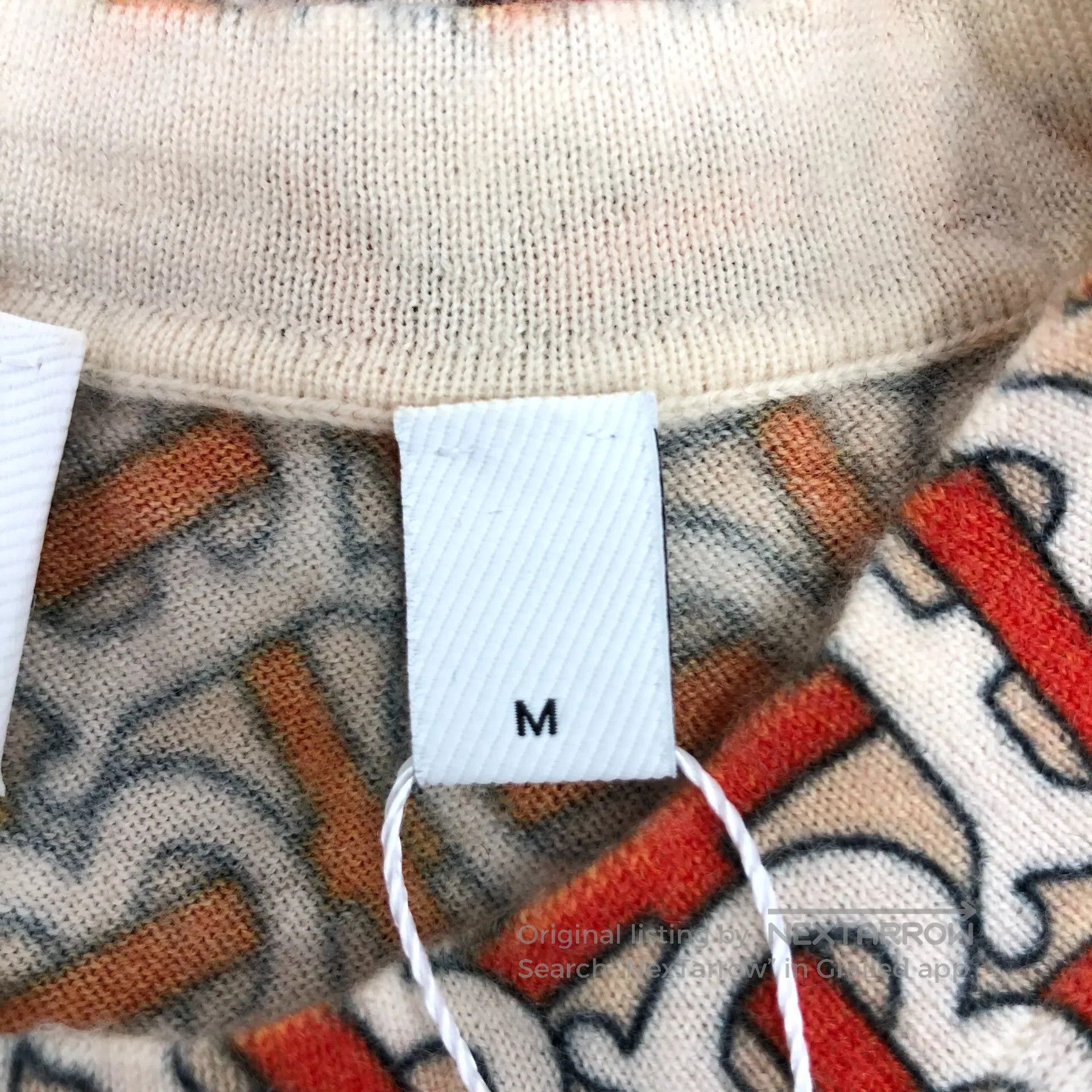 Burberry Burberry Color-block Tb letter full-print wool round-neck Size US M / EU 48-50 / 2 - 6 Thumbnail