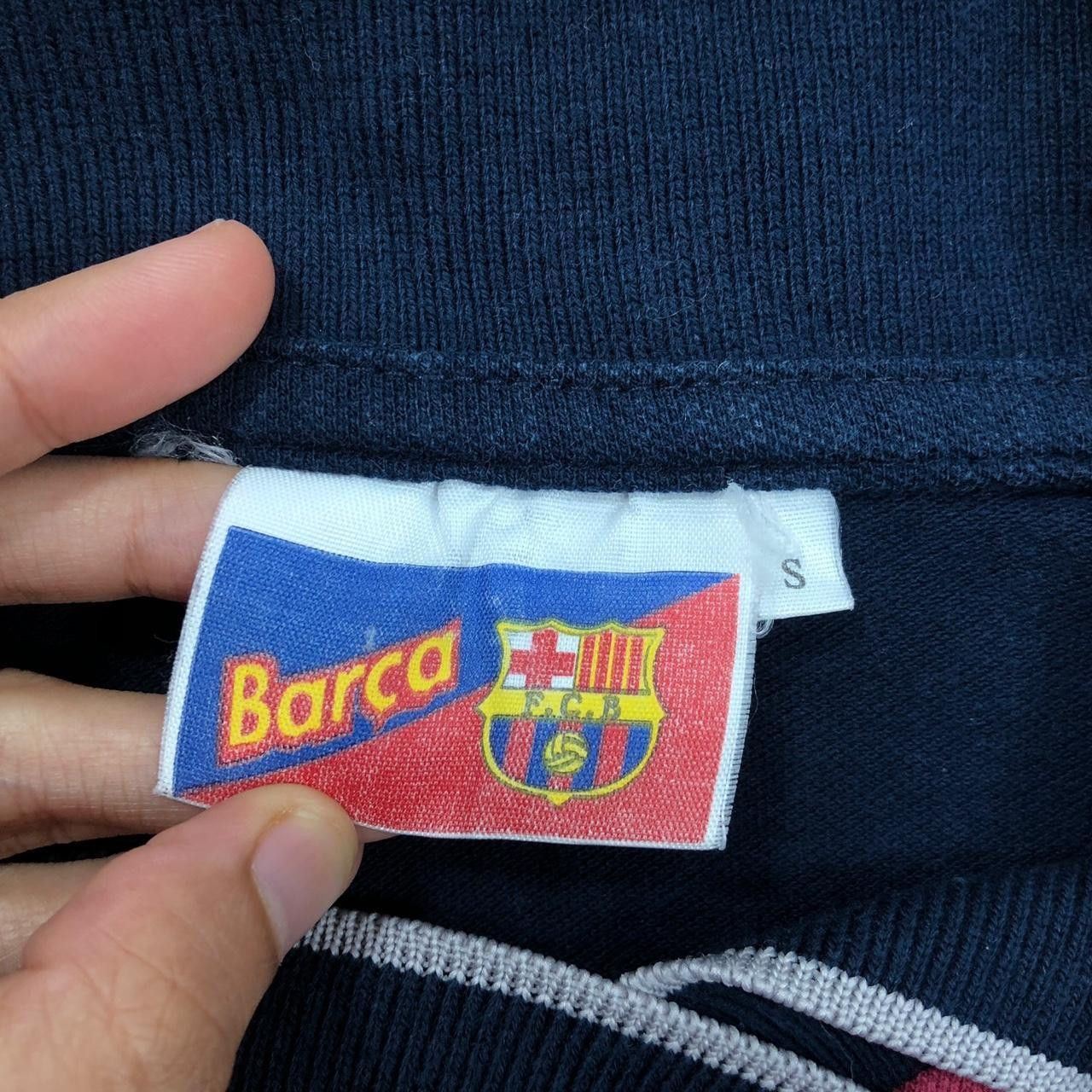 Other Vintage FC BARCELONA ROGER’S Football Tee Shirt Jersey Size US S / EU 44-46 / 1 - 5 Thumbnail