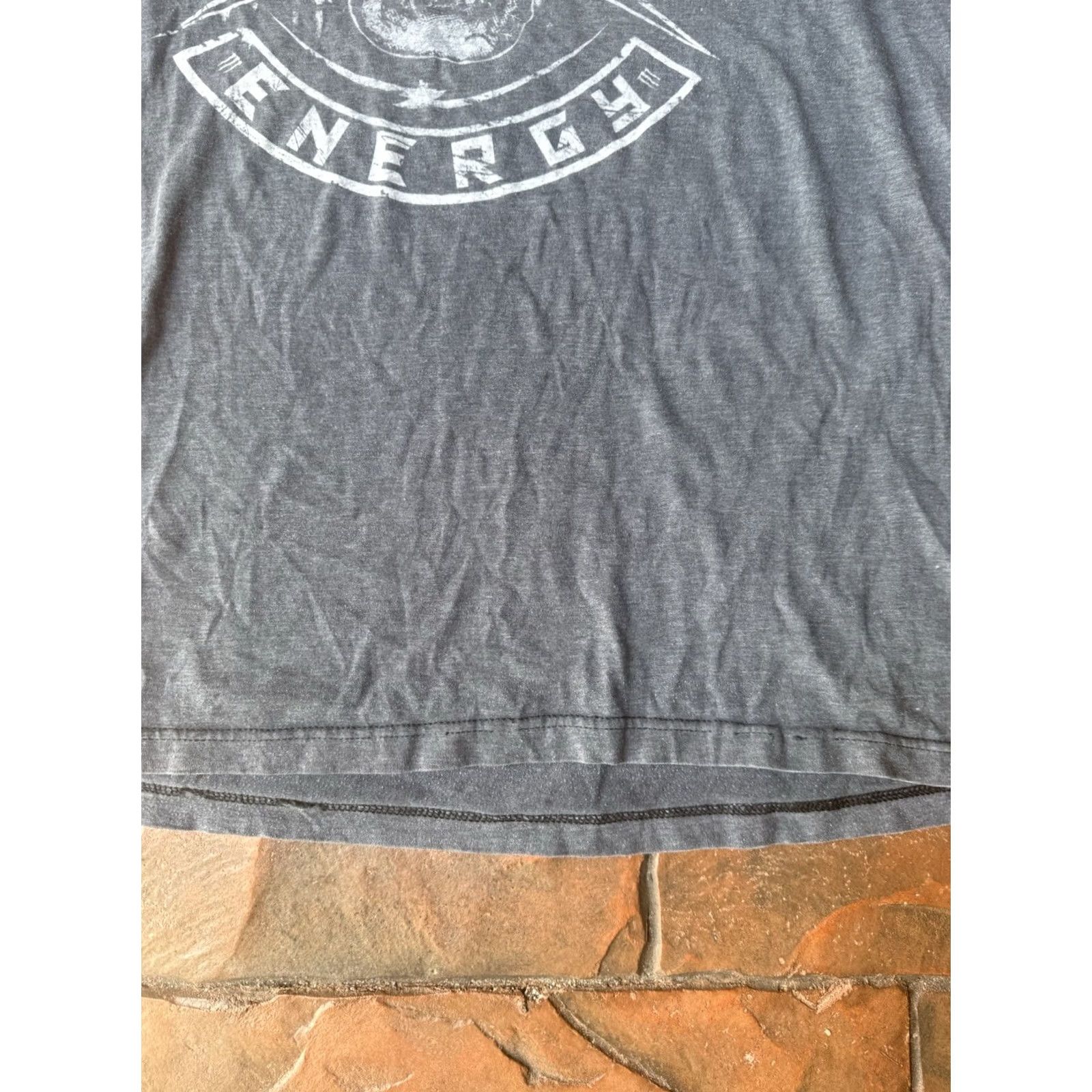 Vintage VINTAGE Monster Energy Skull Graphic T-Shirt Men’s Large Gray Cotton Crew Neck Short Sleeve Size US L / EU 52-54 / 3 - 4 Thumbnail