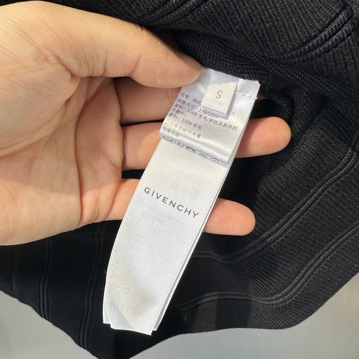 Givenchy Givenchy Embroidered Wool Flight Jacket S Size US S / EU 44-46 / 1 - 5 Thumbnail