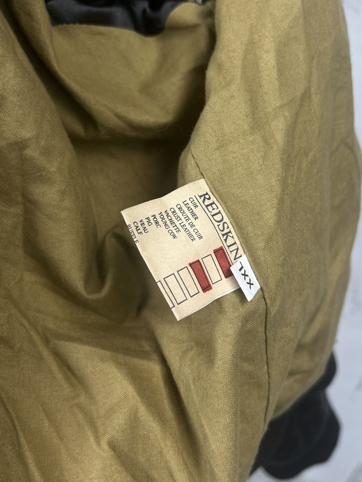Vintage Vintage Redskins Air Force Bomber Leather Jacket Size XL-XXL Size US XXL / EU 58 / 5 - 13 Thumbnail