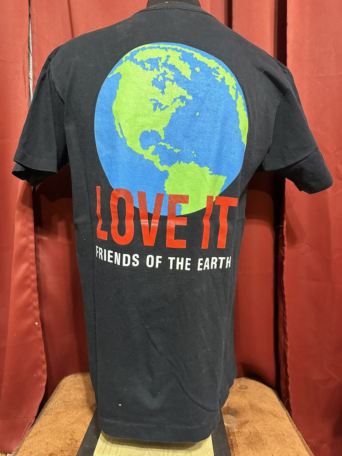 Band Tees × Vintage Vintage Endangered Earth Tshirt 90’s Backstage Pass Grail Size US L / EU 52-54 / 3 - 6 Thumbnail