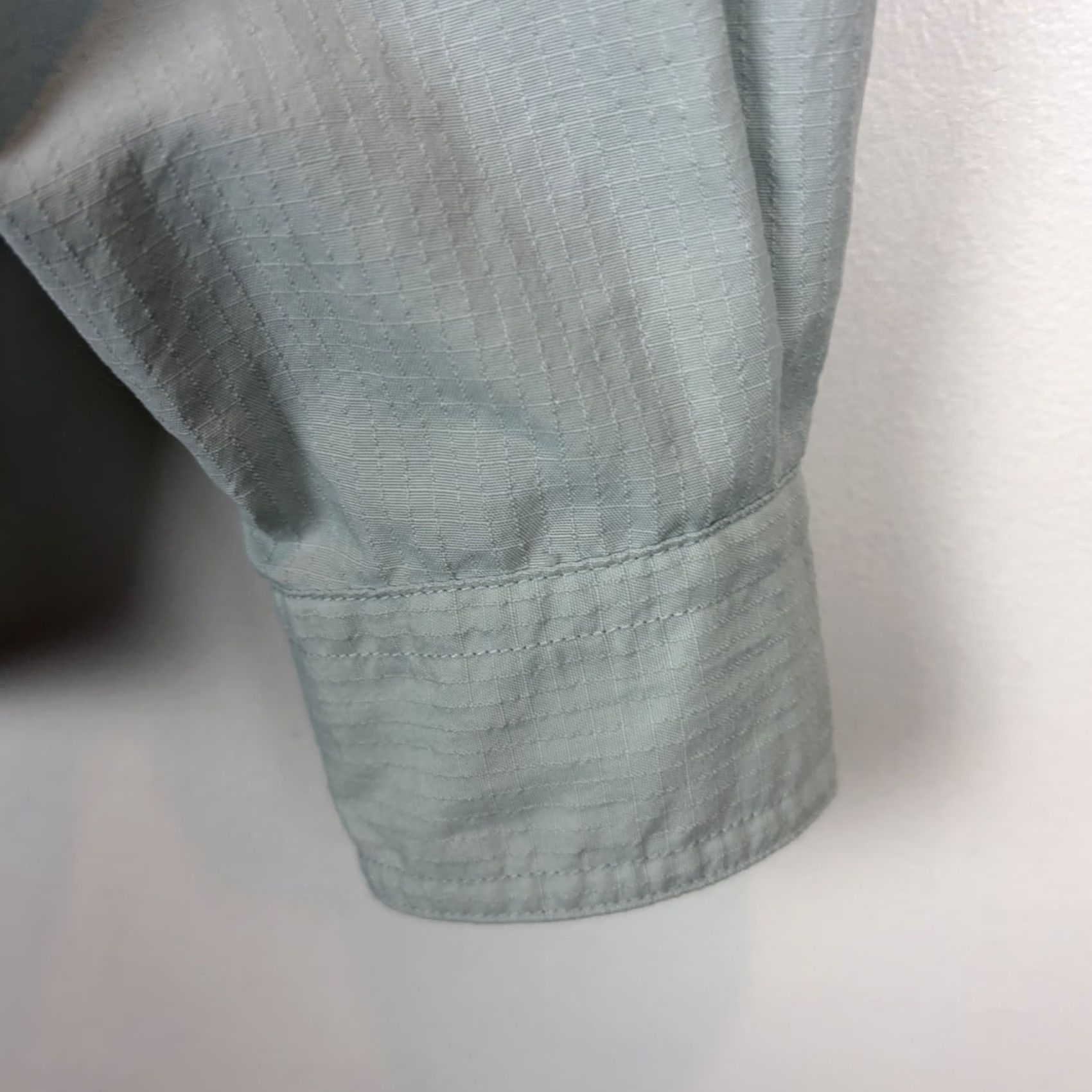 Vintage L L Bean Womens Medium Button Up Shirt Traveler Roll Tab Rip Stop Camping Hiking Size M / US 6-8 / IT 42-44 - 5 Thumbnail