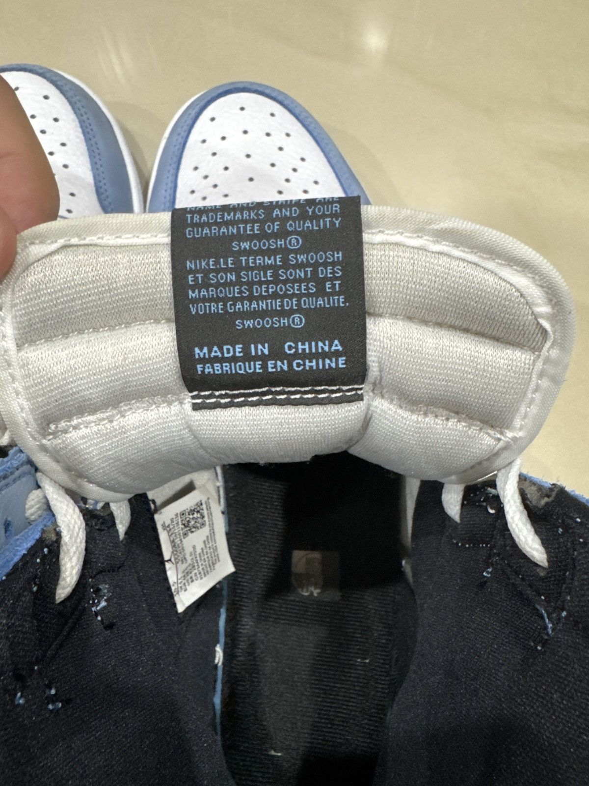 Jordan Brand Air Jordan 1 UNC Size US 10.5 / EU 43-44 - 9 Thumbnail