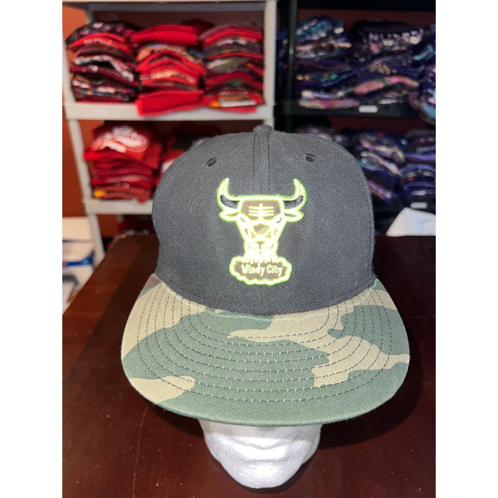 New Era Chicago Bulls Camo Hat Windy City New Era NBA Basketball Cap Size ONE SIZE - 2 Thumbnail