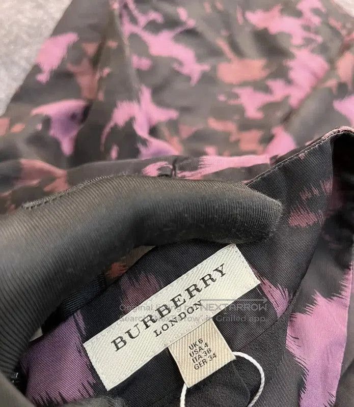Burberry Burberry Black Camouflage Midi Skirt. Size 23" - 2 Thumbnail