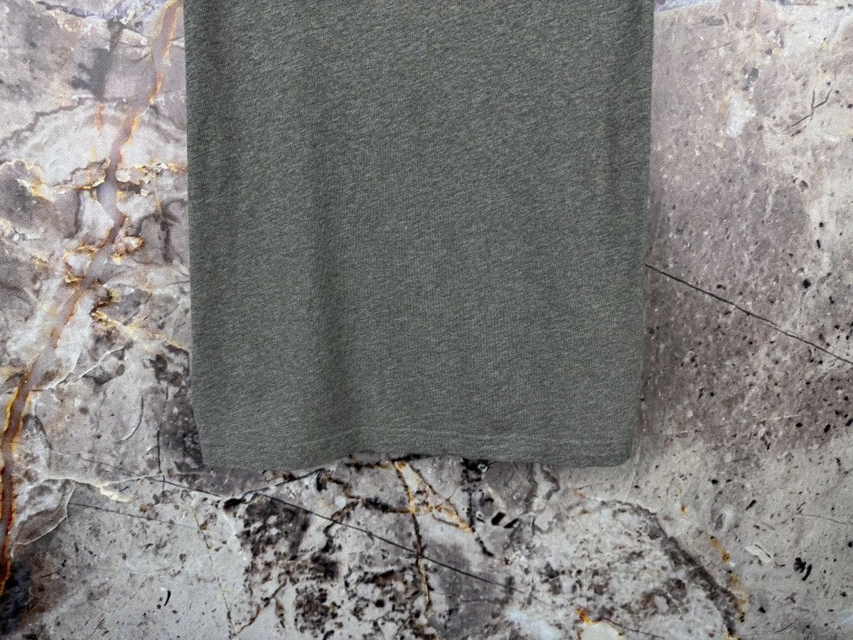 Tommy Hilfiger Men’s Tommy Hilfiger T-Shirt Gray Streetwear Size Medium Size US M / EU 48-50 / 2 - 3 Thumbnail