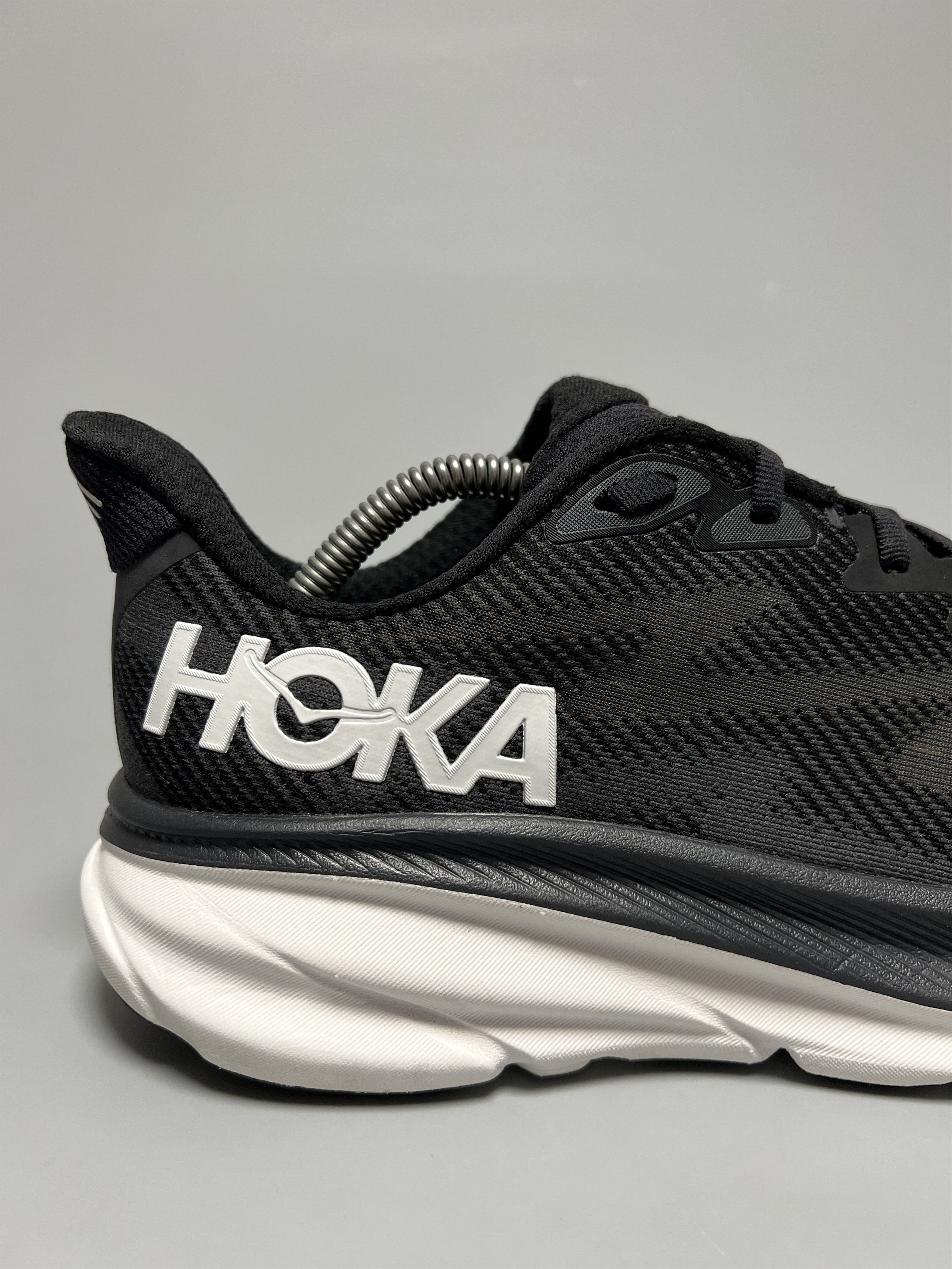 Hoka 9D Hoka One One Clifton 9 Men's Running Shoes Walking Gym Size US 9 / EU 42 - 12 Thumbnail