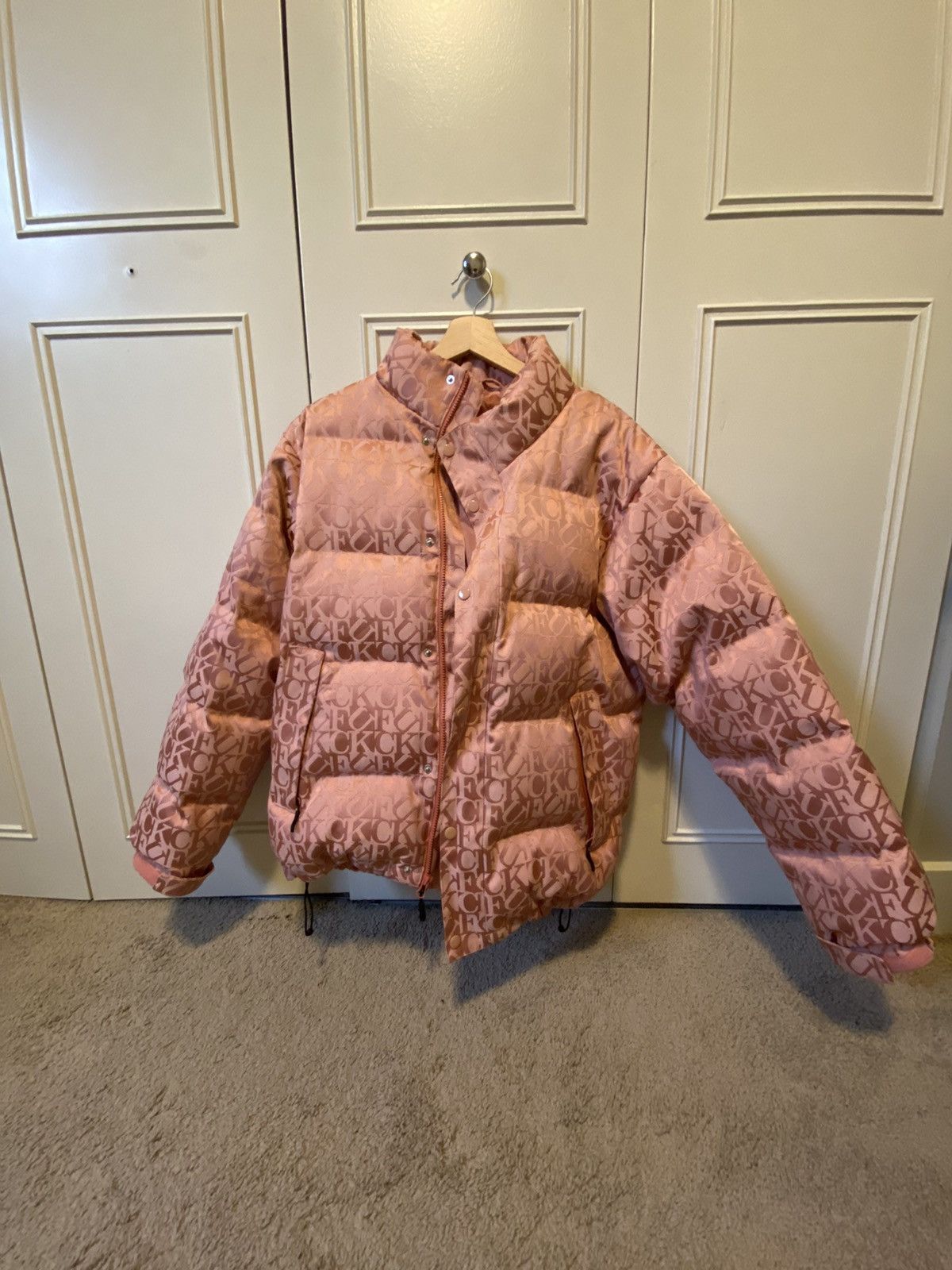 Lady　Supreme Fuck Jacquard Puffy Fall/Winter 2017 Preview – Supreme