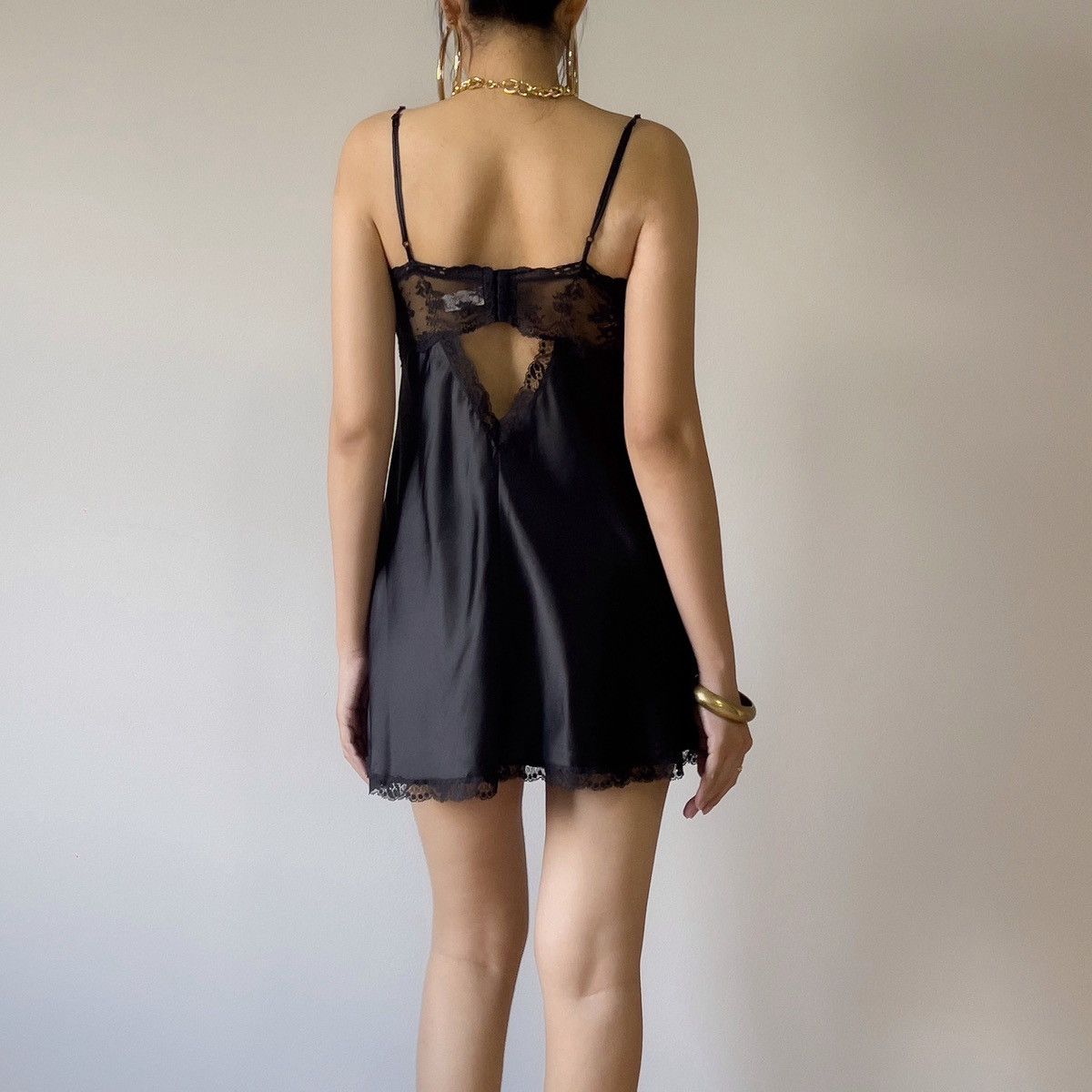 Victoria's Secret Victoria’s Secret 1990s Black Satin Slip Dress (36C/34D) Size L / US 10 / IT 46 - 5 Thumbnail