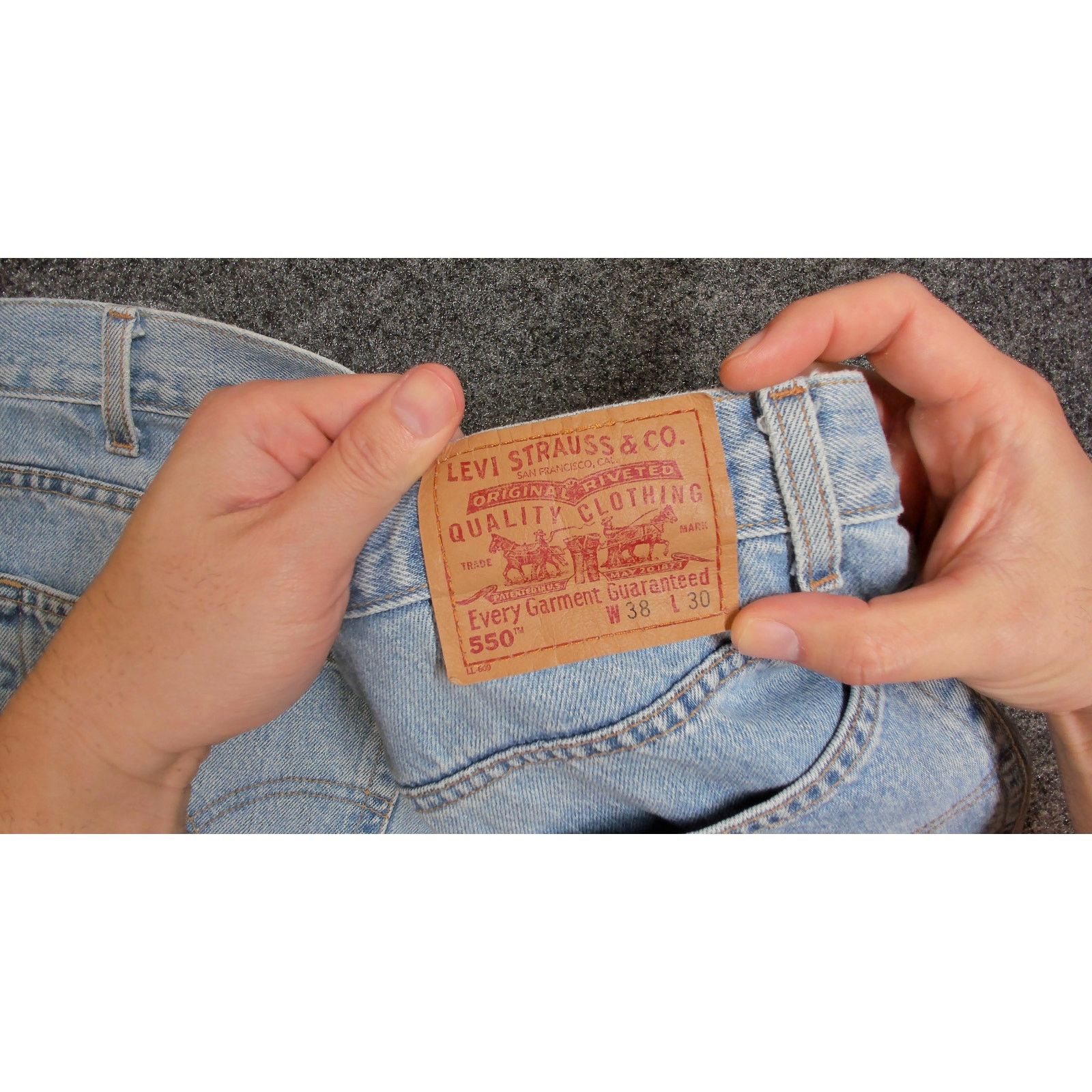 Levi's 2001 Levis 550 Light Wash Thrashed Baggy Jeans 38x30 Size US 38 / EU 54 - 9 Thumbnail