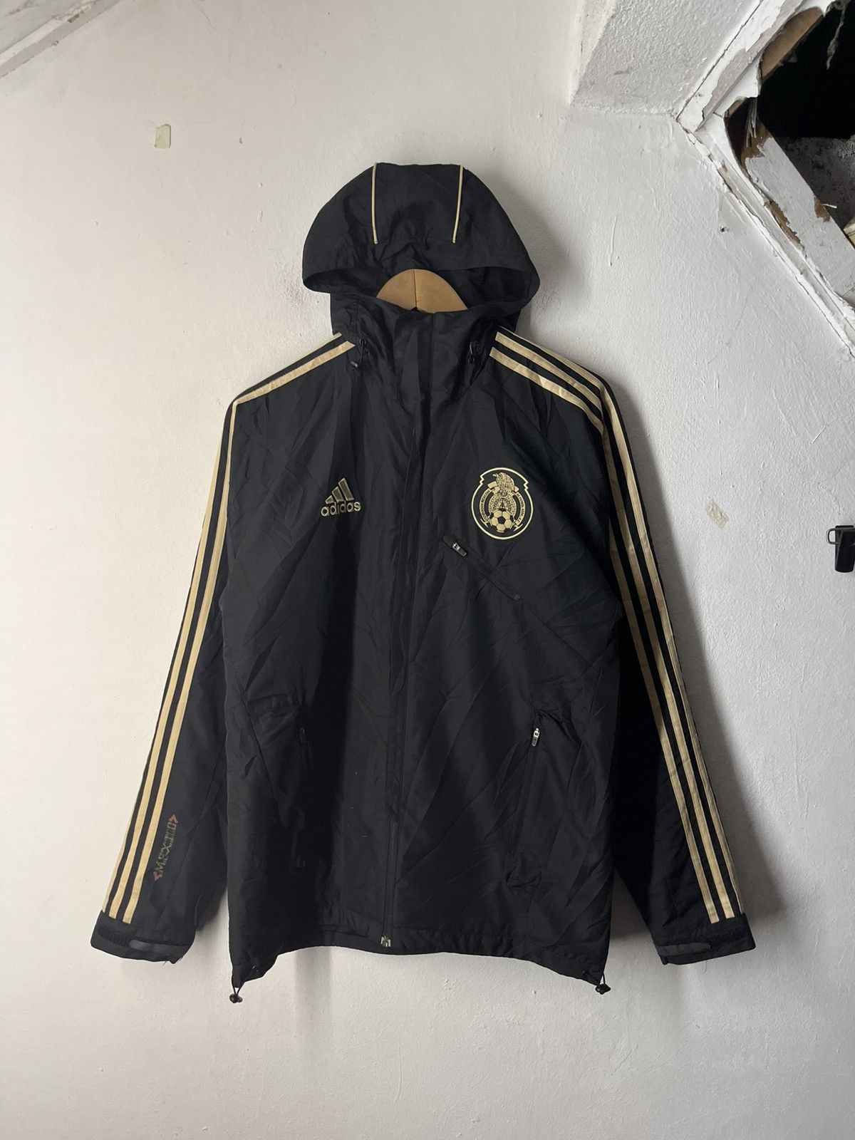 Adidas ADIDAS MEXICO DE FUTBOL ASOC WINDBREAKER JACKET Size US L / EU 52-54 / 3 - 7 Thumbnail