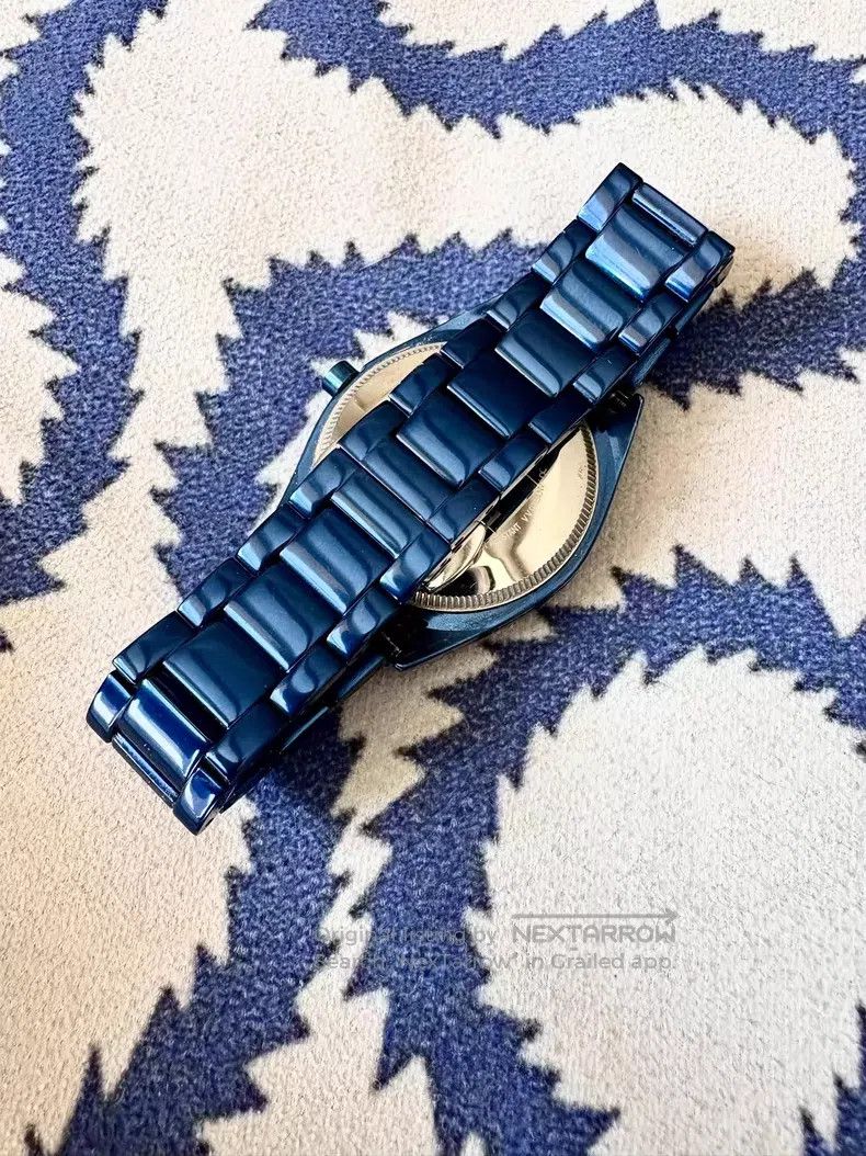 Vivienne Westwood Vivienne Westwood Saturn dial silver bracelet watch Size ONE SIZE - 5 Thumbnail