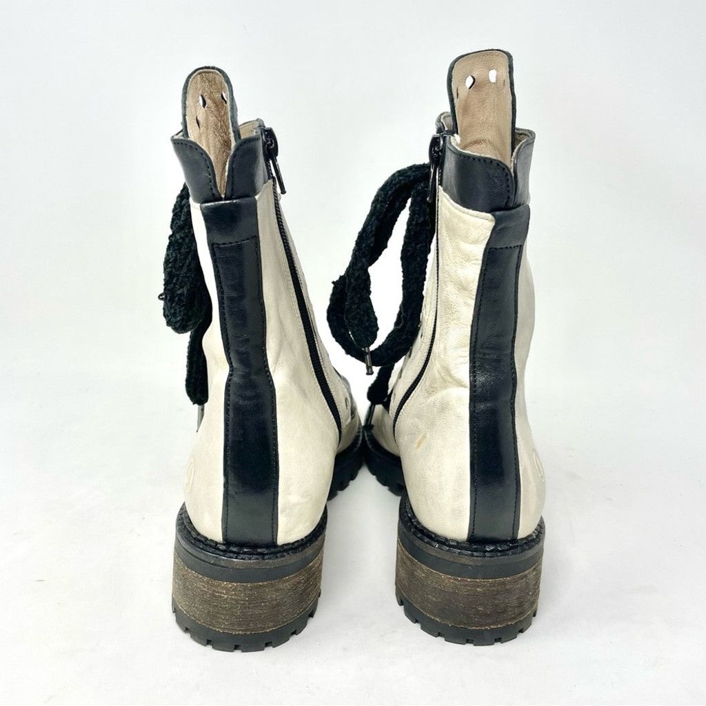 Other CASTA Ivory& Black Butter Soft Leather Combat Boots Size 37 Size US 7 / IT 37 - 5 Thumbnail