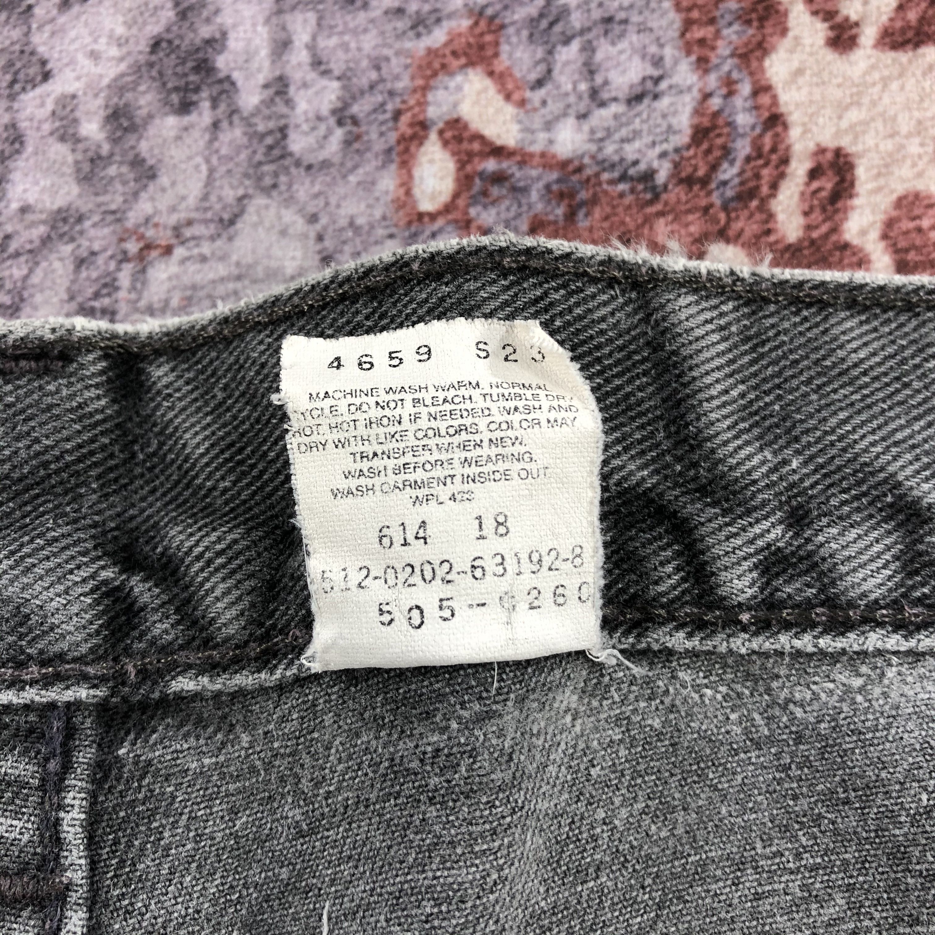 Levi's × Vintage 90s Vintage Faded Black Levis 505 Jeans-JM2630 Size US 37 - 18 Thumbnail