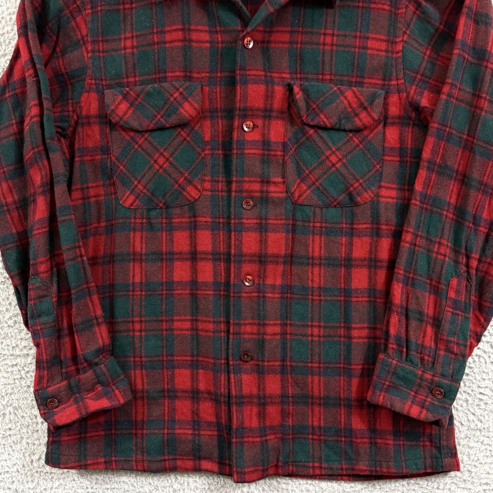 Pendleton VINTAGE Pendleton Wool Flannel Shirt Mens M Red 80s Check Plaid Button USA Shirt Mens M Red 80s Vintage Pendleton Board Shirt Size US M / EU 48-50 / 2 - 2 Thumbnail