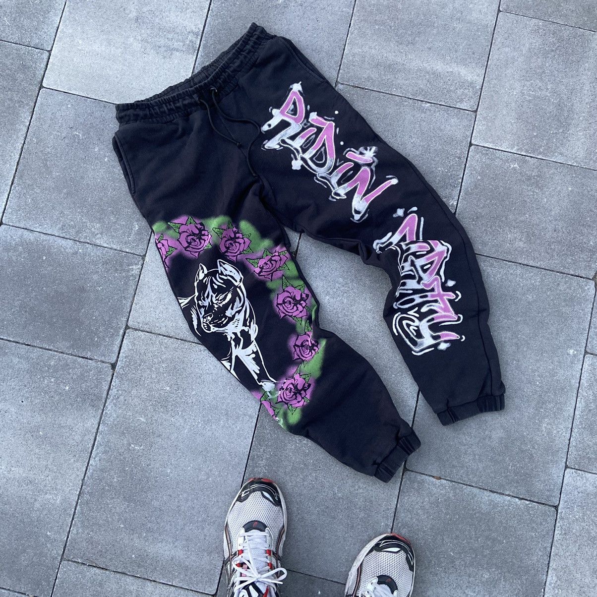 Jaded London × Japanese Brand 📌 Crazy Jaded London Ridin' Dirty Graffiti Sweatpants Size 28" / US 6 / IT 42 - 1 Thumbnail