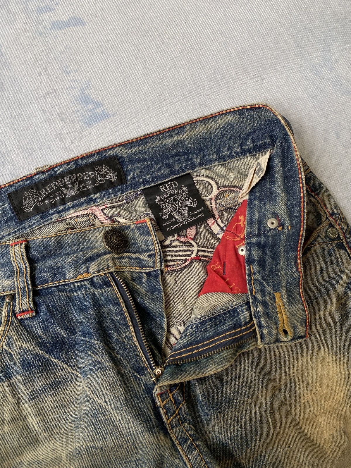 If Six Was Nine Red Pepper Japan Mud Wash Rusty Ed Hardy Design Jeans Size US 33 - 17 Thumbnail