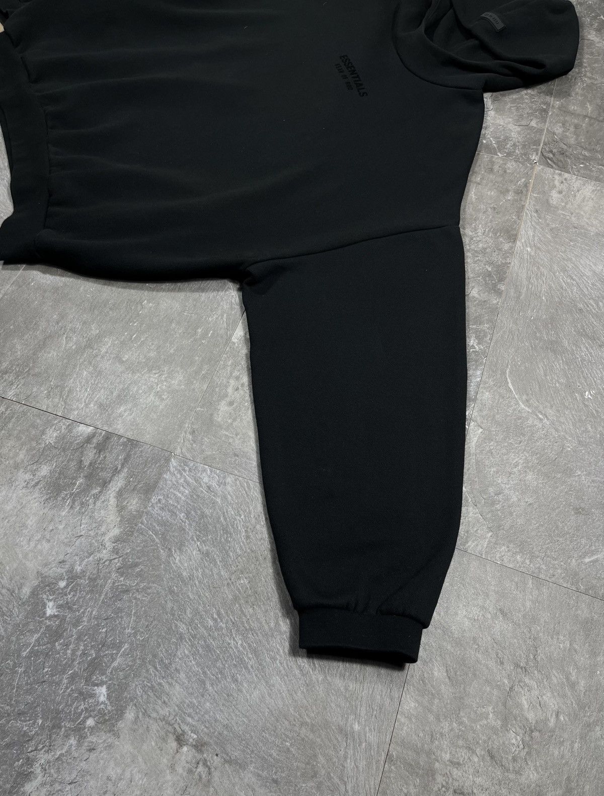 Essentials Essentials Fear Of God Boxy Hoodie Jet Black Y2k Size US M / EU 48-50 / 2 - 5 Thumbnail
