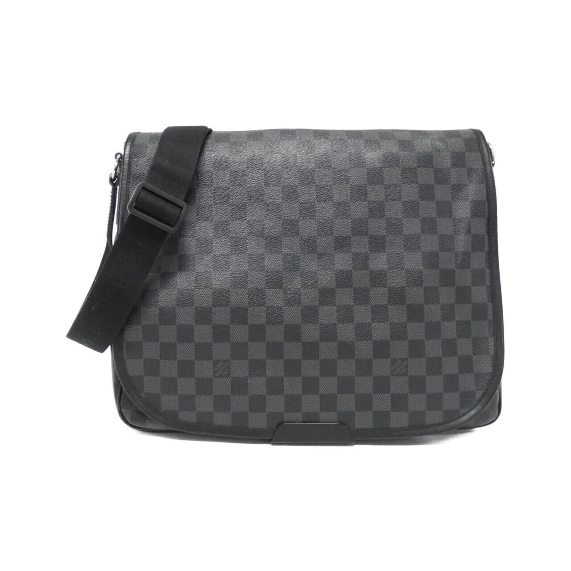 Louis Vuitton Louis Vuitton Damier Graphite Renzo N51213 Shoulder Bag Size ONE SIZE - 1 Thumbnail