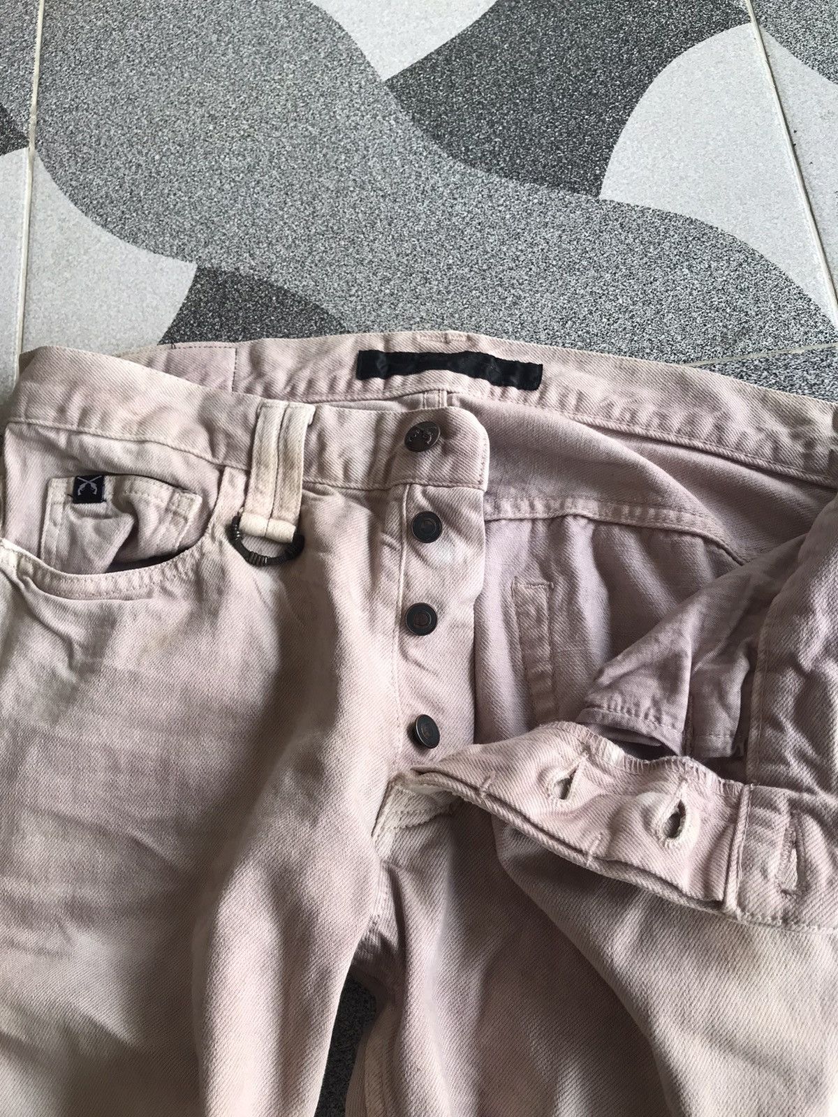 Hysteric Glamour × Japanese Brand × Roar Roar Guns Swarovski Distressed Denim Size US 32 / EU 48 - 9 Thumbnail