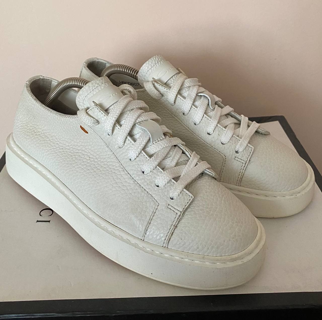 Santoni Santoni Design White women's Leather Classic Sneakers Size US 7 / IT 37 - 2 Thumbnail