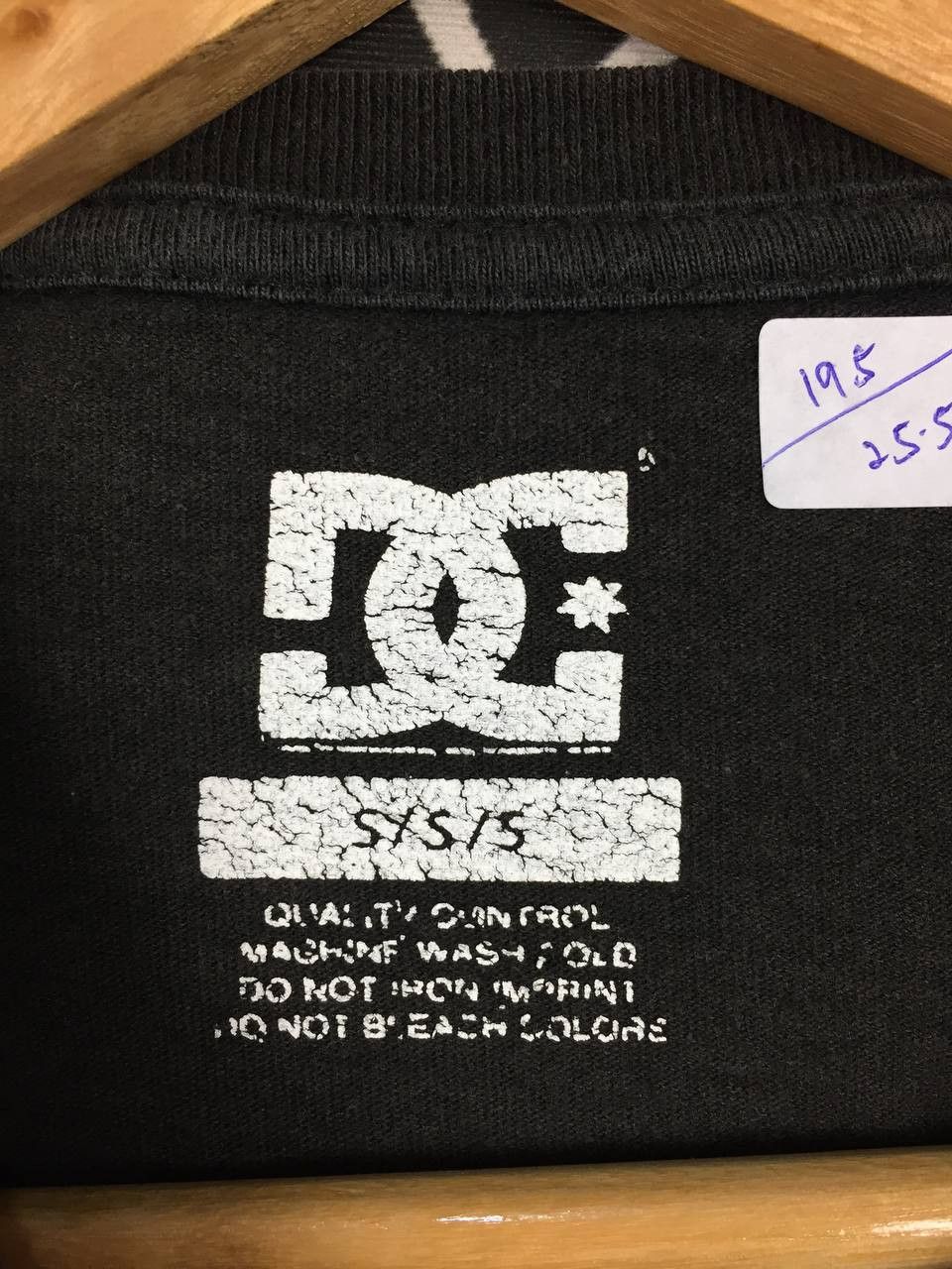 DC DC Skateboarding Big Logo Tee Size US S / EU 44-46 / 1 - 9 Thumbnail