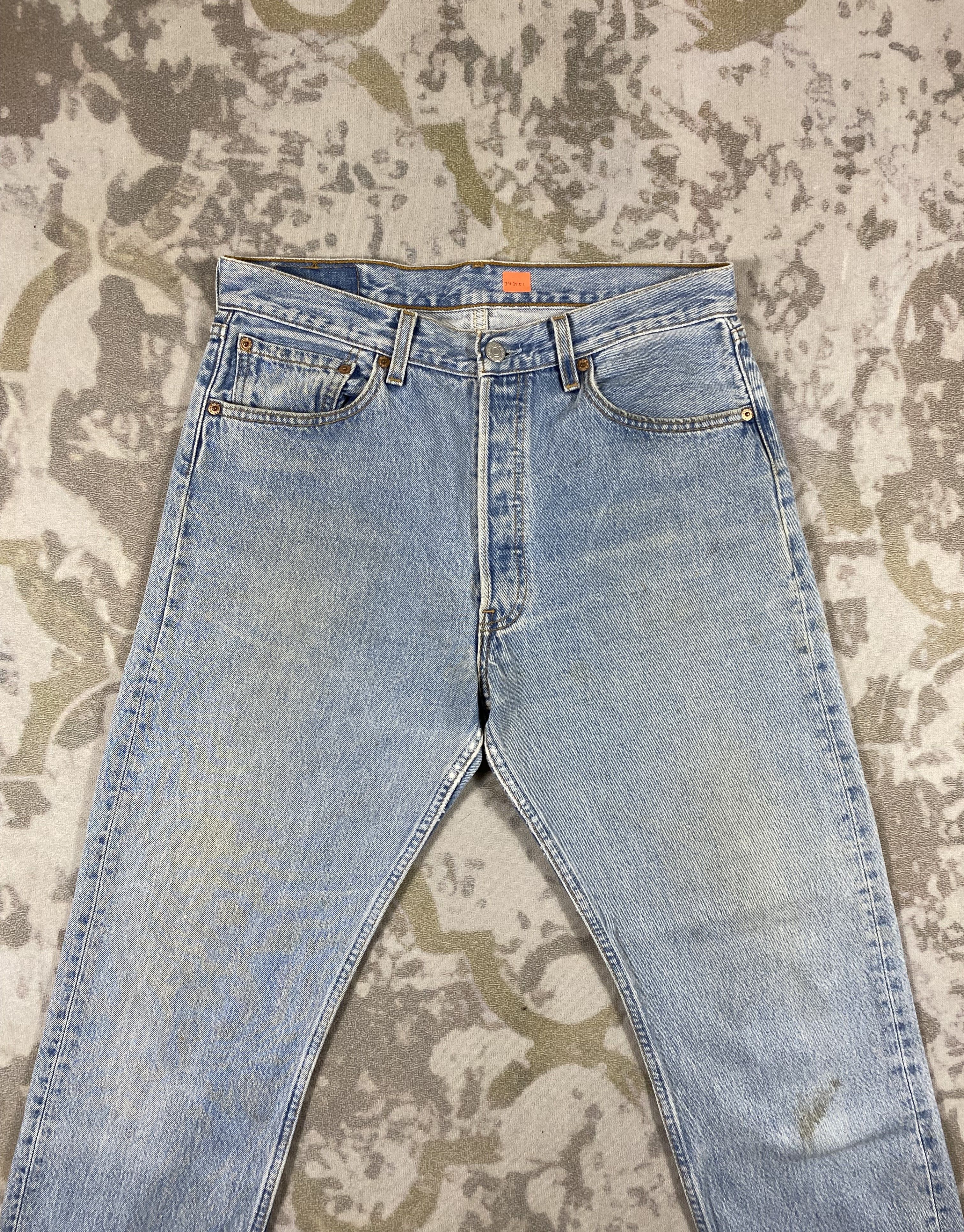 Levi's Blue Wash Vintage Levi's 501 Jeans 32x30 Denim-JN3951 Size US 32 / EU 48 - 3 Thumbnail