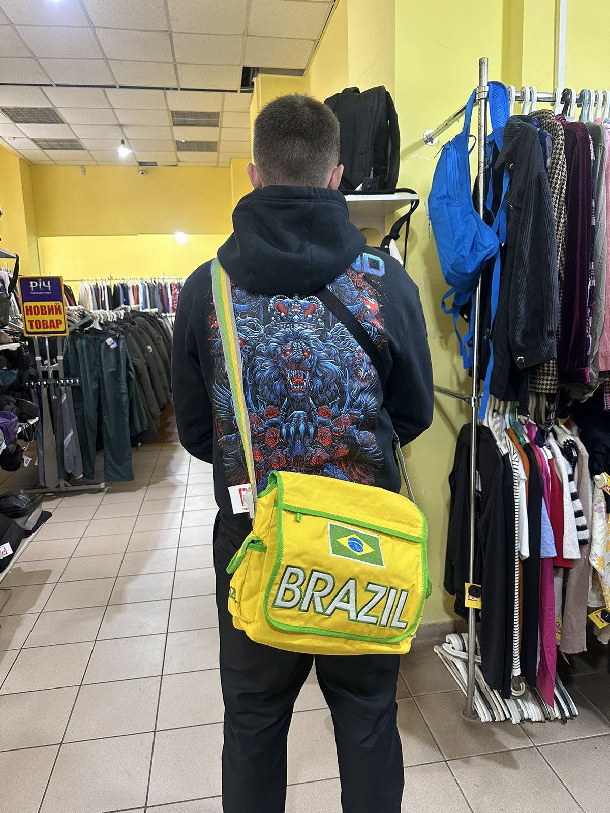 Vintage Vintage Brazil soccer bag rare big logo Brasil Size ONE SIZE - 2 Thumbnail