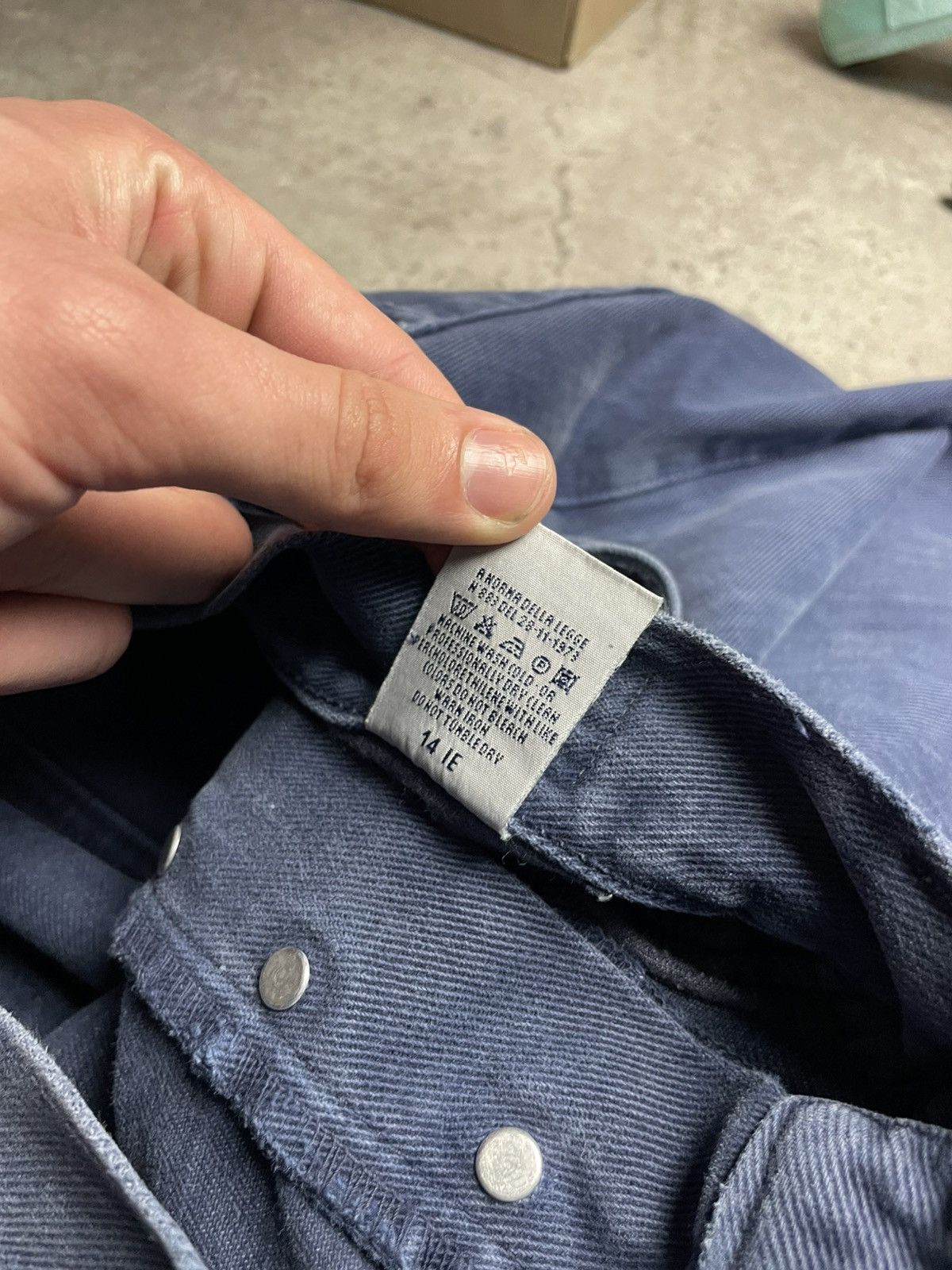 Versace Jeans Couture Vintage Versace Jeans Signature Made in Italy 90s Denim Size US 38 / EU 54 - 21 Thumbnail