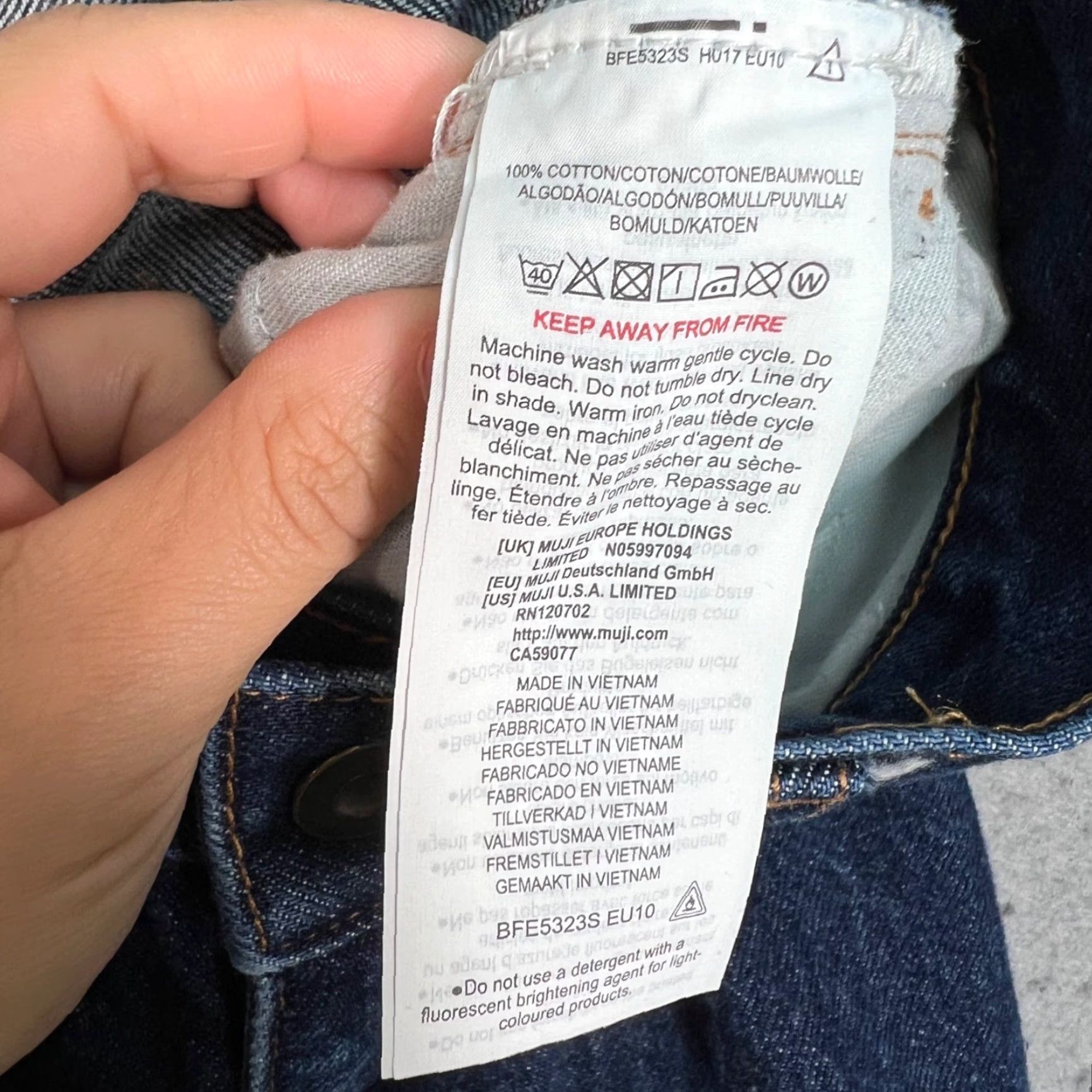 Muji MUJI Jeans WOMENS High-Waisted Blue Denim Straight Leg 27 in Waist 24 in Inseam Size 10 Cotton Vintage No Womens Size 32" / US 10 / IT 46 - 3 Thumbnail