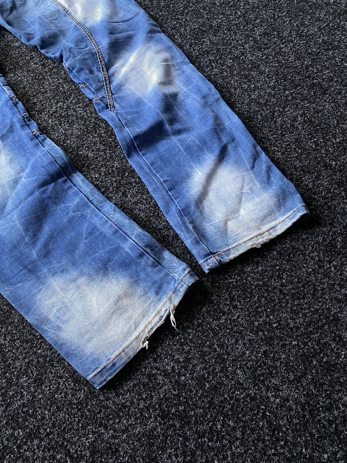 Japanese Brand × Rock Revival Y2K Kosmo Lupo Denim Jeans Blue Multipockets Rare Size 34 Size US 34 / EU 50 - 11 Thumbnail