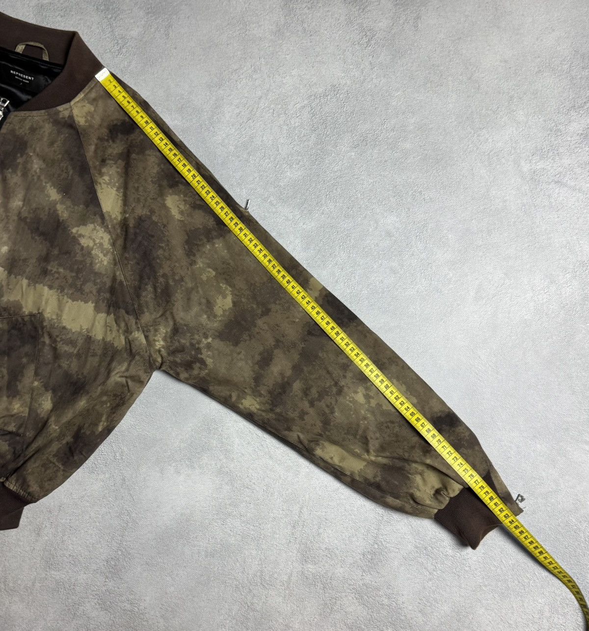 Represent Clo. Represent Clo Wax Cotton Camo Bomber Jacket Size US L / EU 52-54 / 3 - 16 Thumbnail