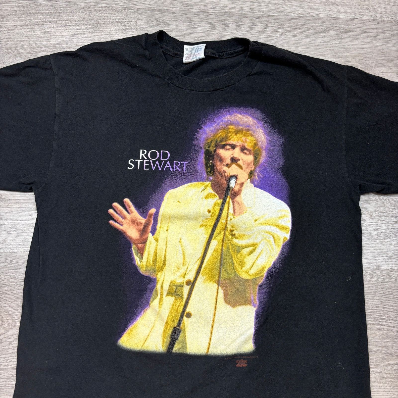 Band Tees × Hanes × Vintage Vintage 1993 Rod Stewart A Night To Remember Shirt Men's XL Size US XL / EU 56 / 4 - 2 Thumbnail