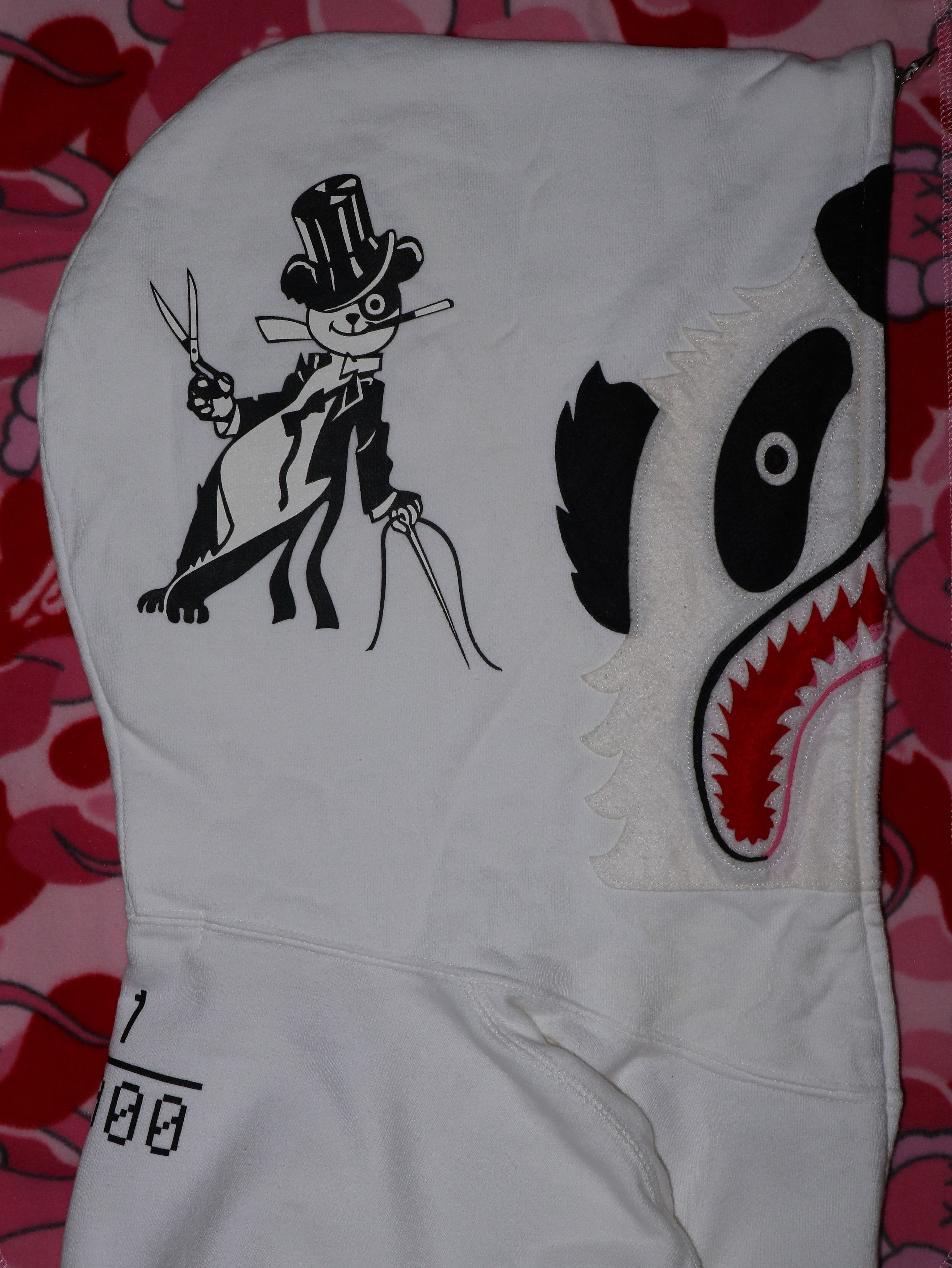 Bape A Bathing Ape Panda Hoodie Size US L / EU 52-54 / 3 - 16 Thumbnail