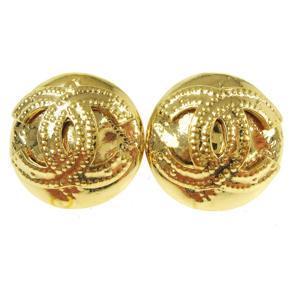 Chanel CHANEL CC Logos Button Motif Earrings Gold-Tone Size ONE SIZE - 1 Thumbnail